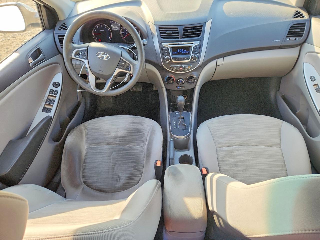 2016 Hyundai Accent Se White vin: KMHCT4AE8GU971221