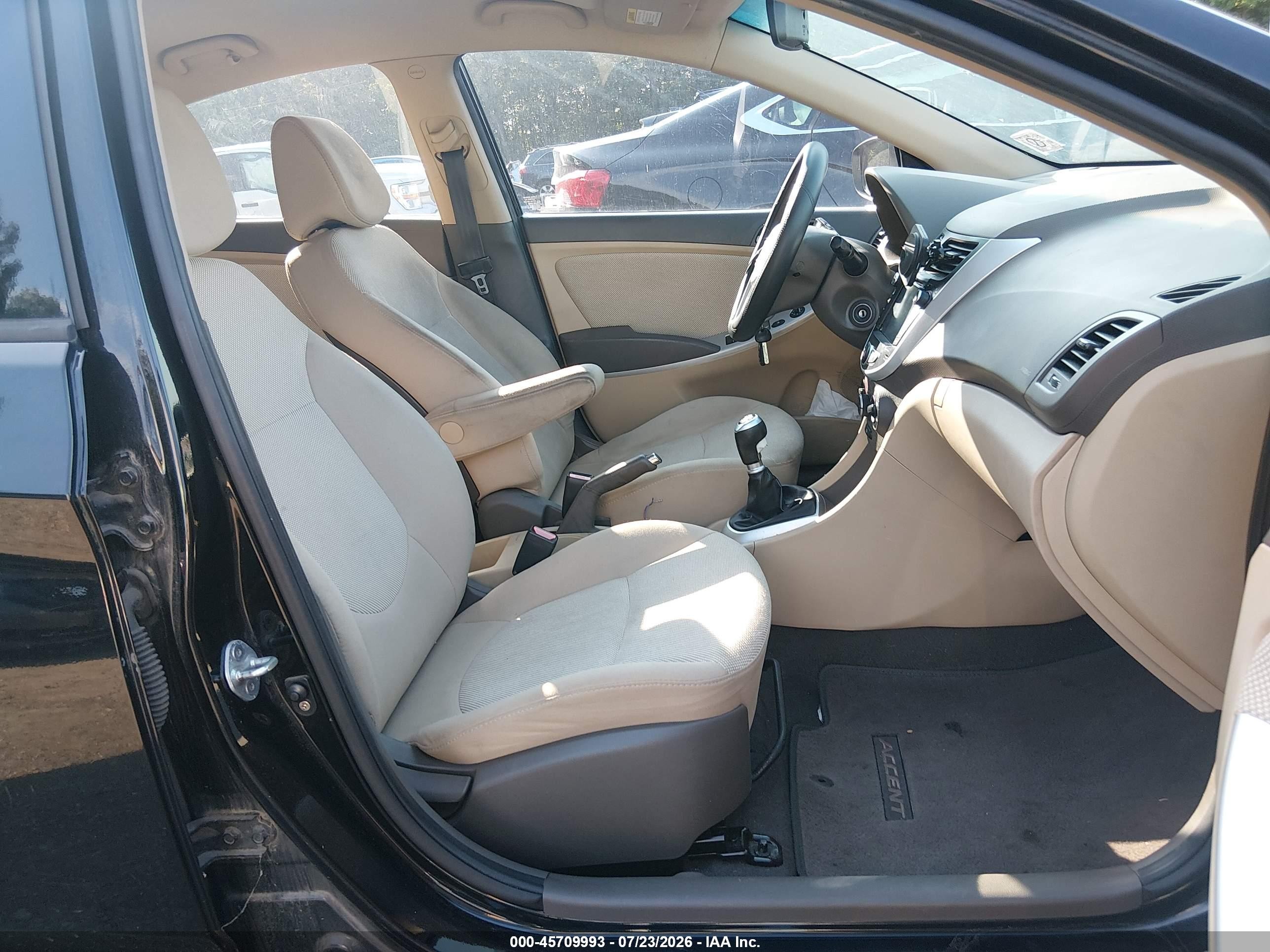 2012 Hyundai Accent Gls Black vin: KMHCT4AE9CU081322