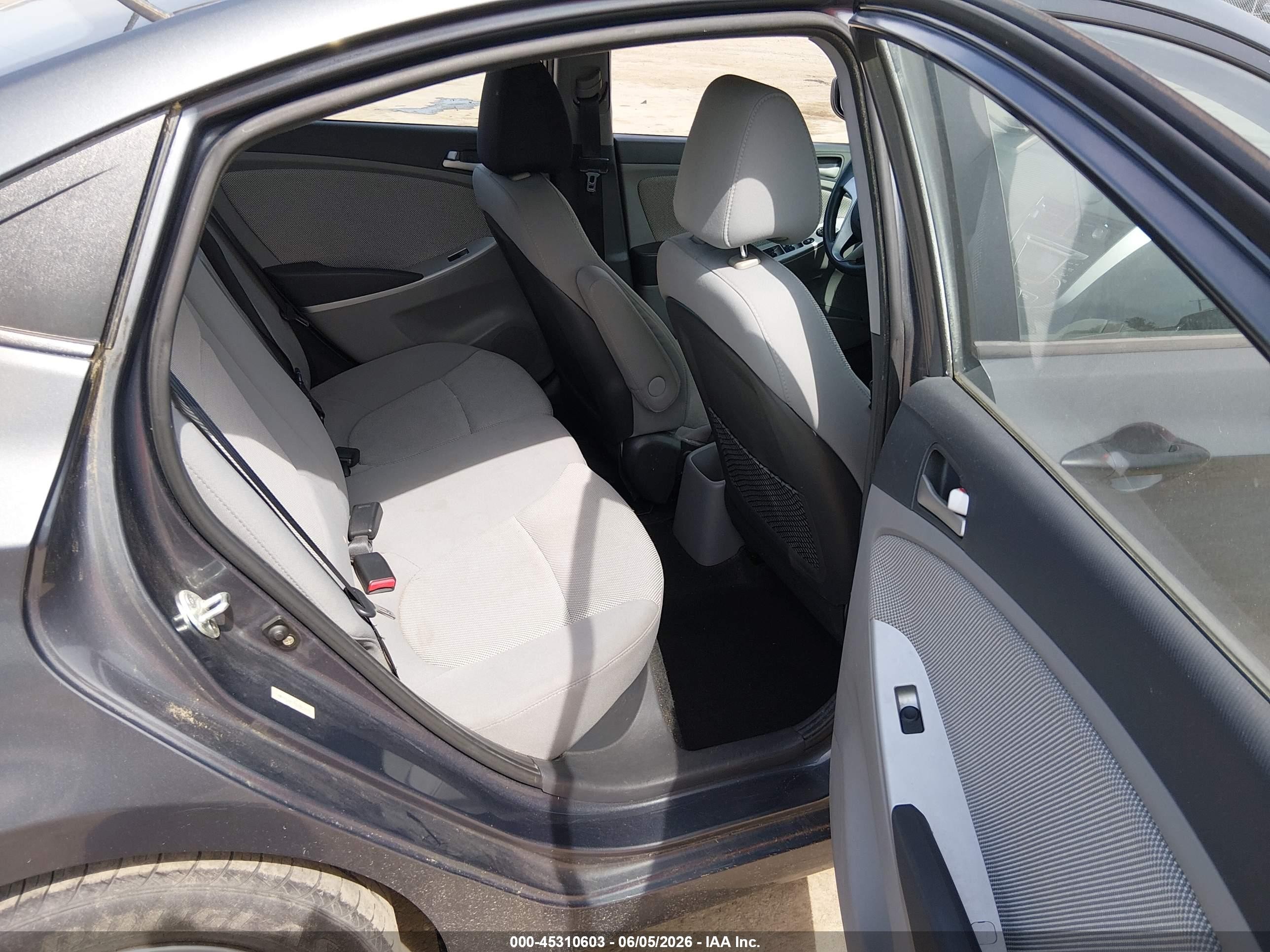 2012 Hyundai Accent Gls Gray vin: KMHCT4AE9CU093499