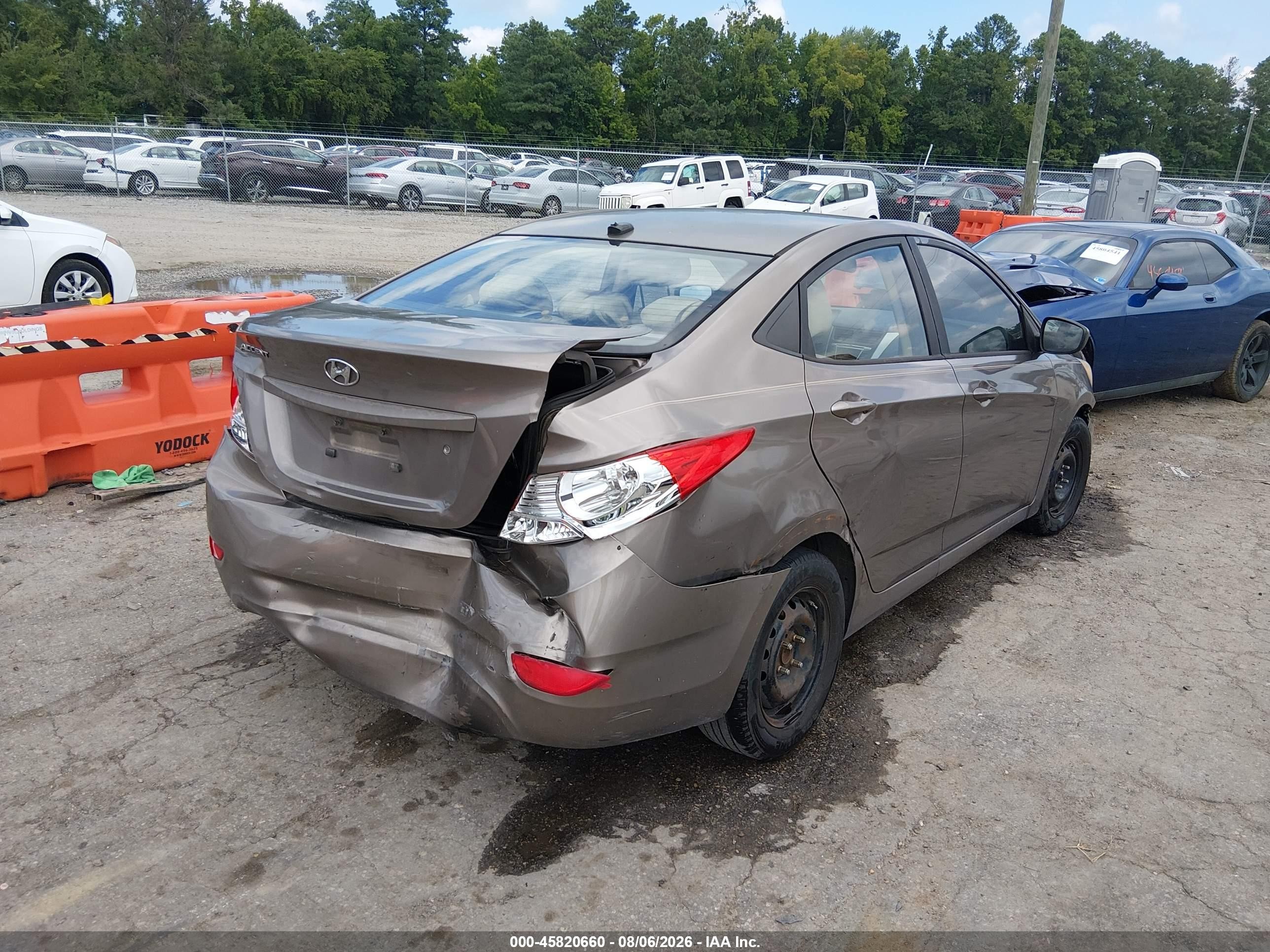 2012 Hyundai Accent Gls Gray vin: KMHCT4AE9CU139185