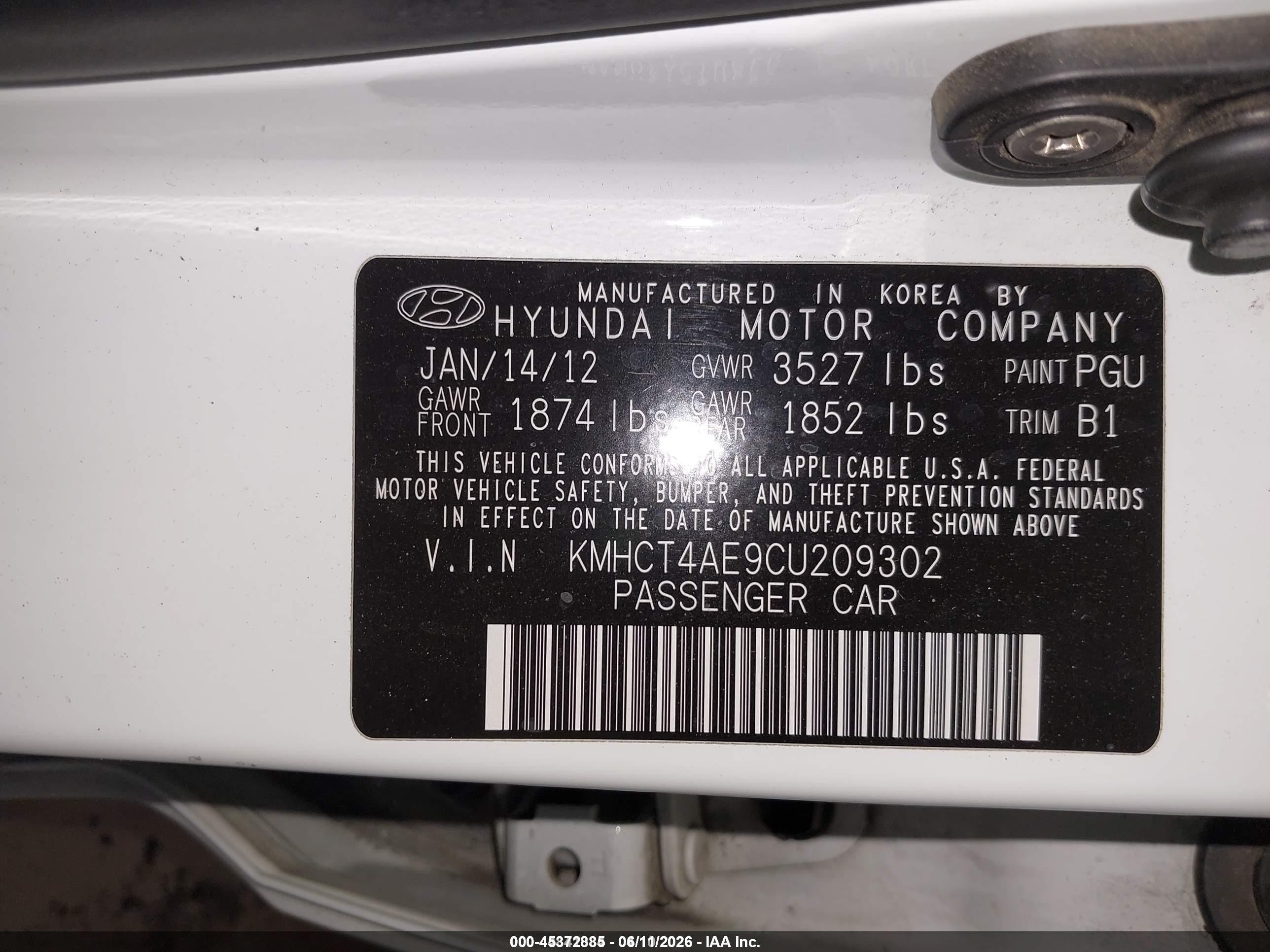 2012 Hyundai Accent Gls White vin: KMHCT4AE9CU209302