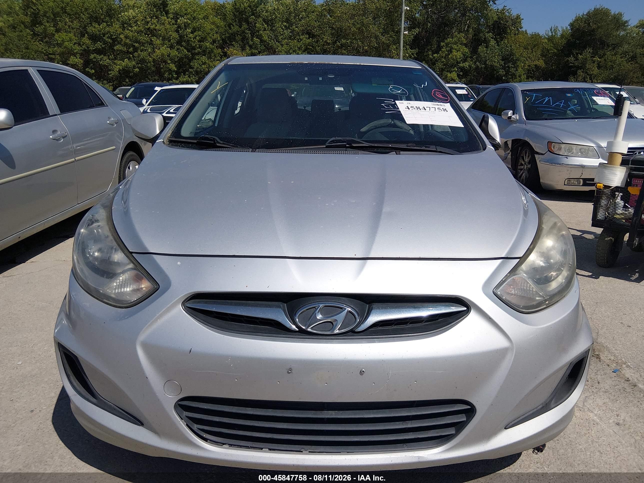 2013 Hyundai Accent Gls Серебряный vin: KMHCT4AE9DU316982