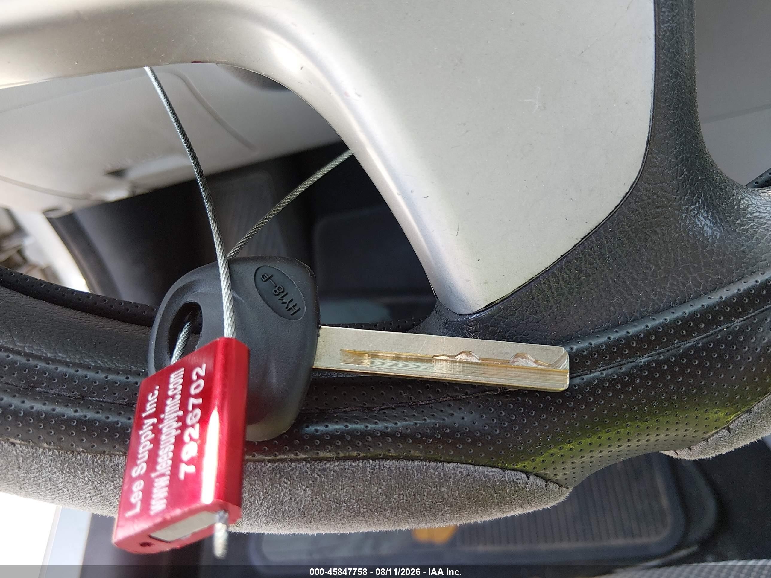 2013 Hyundai Accent Gls Серебряный vin: KMHCT4AE9DU316982