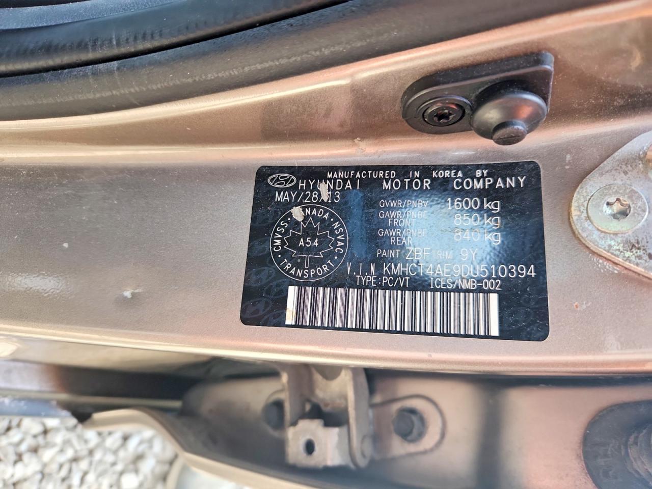2013 Hyundai Accent Gl Gold vin: KMHCT4AE9DU510394