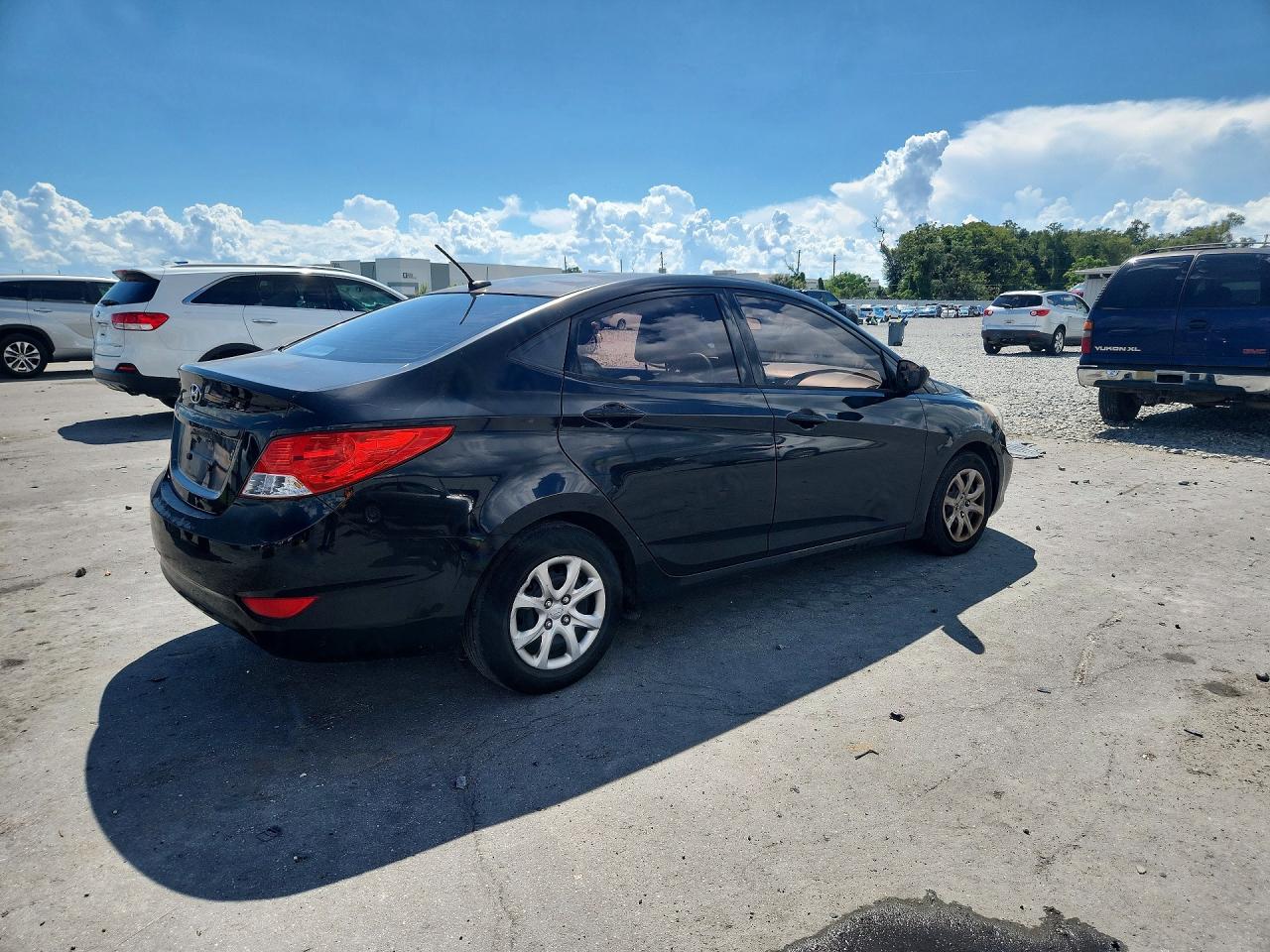 2013 Hyundai Accent Gls Black vin: KMHCT4AE9DU555397