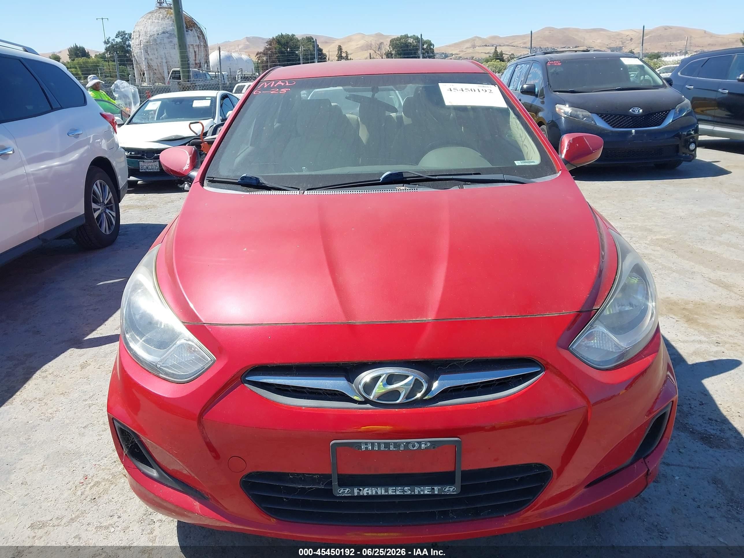 2013 Hyundai Accent Gls Red vin: KMHCT4AE9DU560079