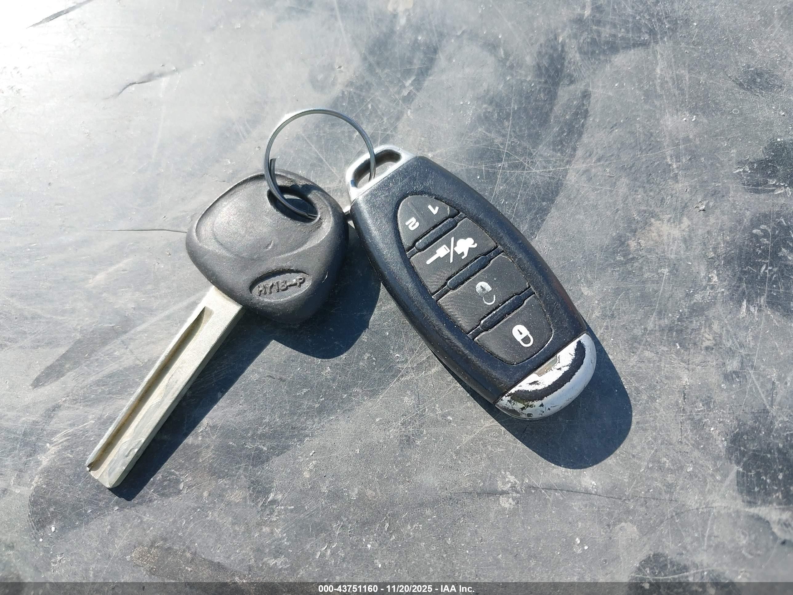 2013 Hyundai Accent Gls/gs Красный vin: KMHCT4AE9DU584169