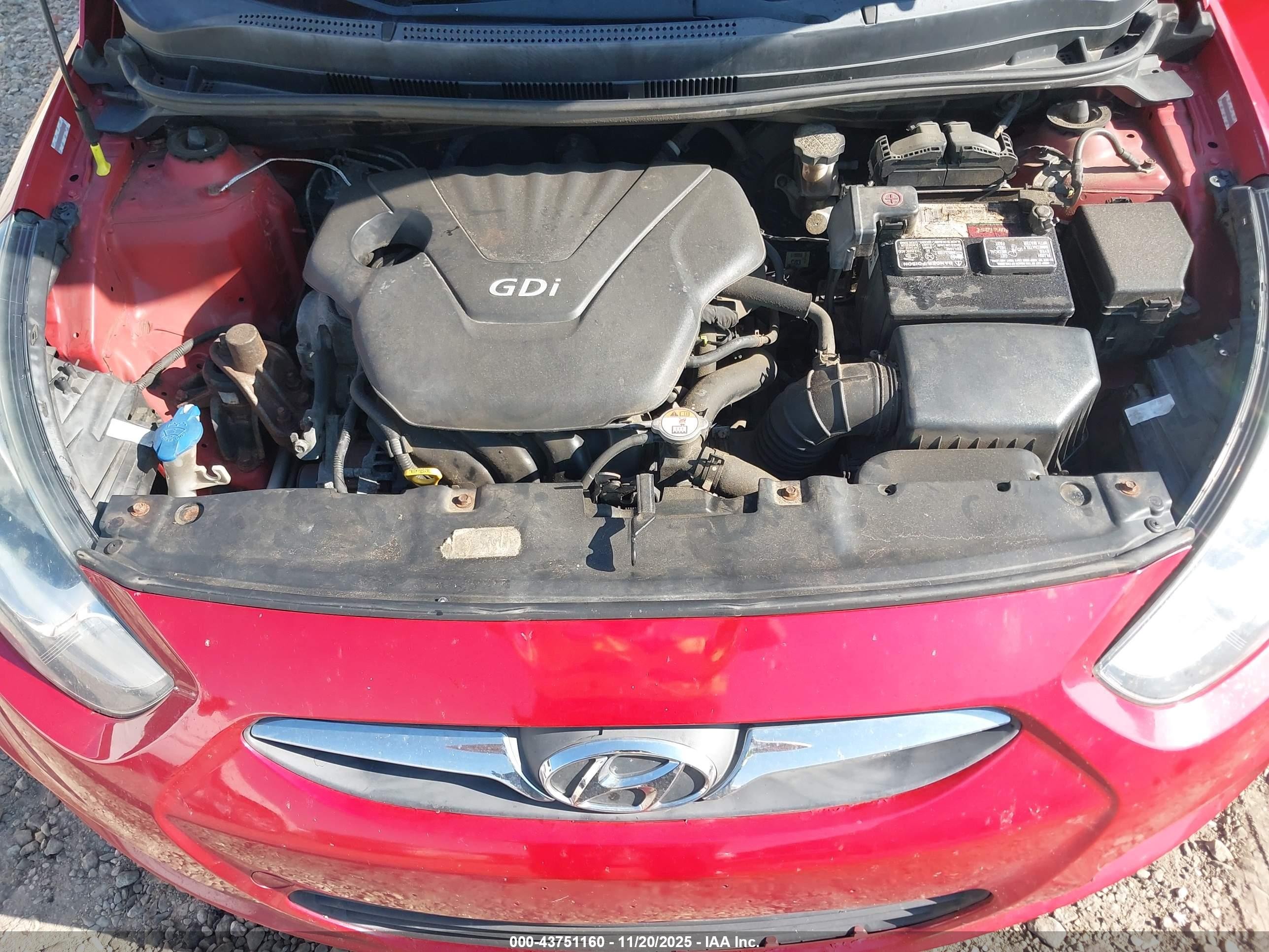 2013 Hyundai Accent Gls/gs Красный vin: KMHCT4AE9DU584169