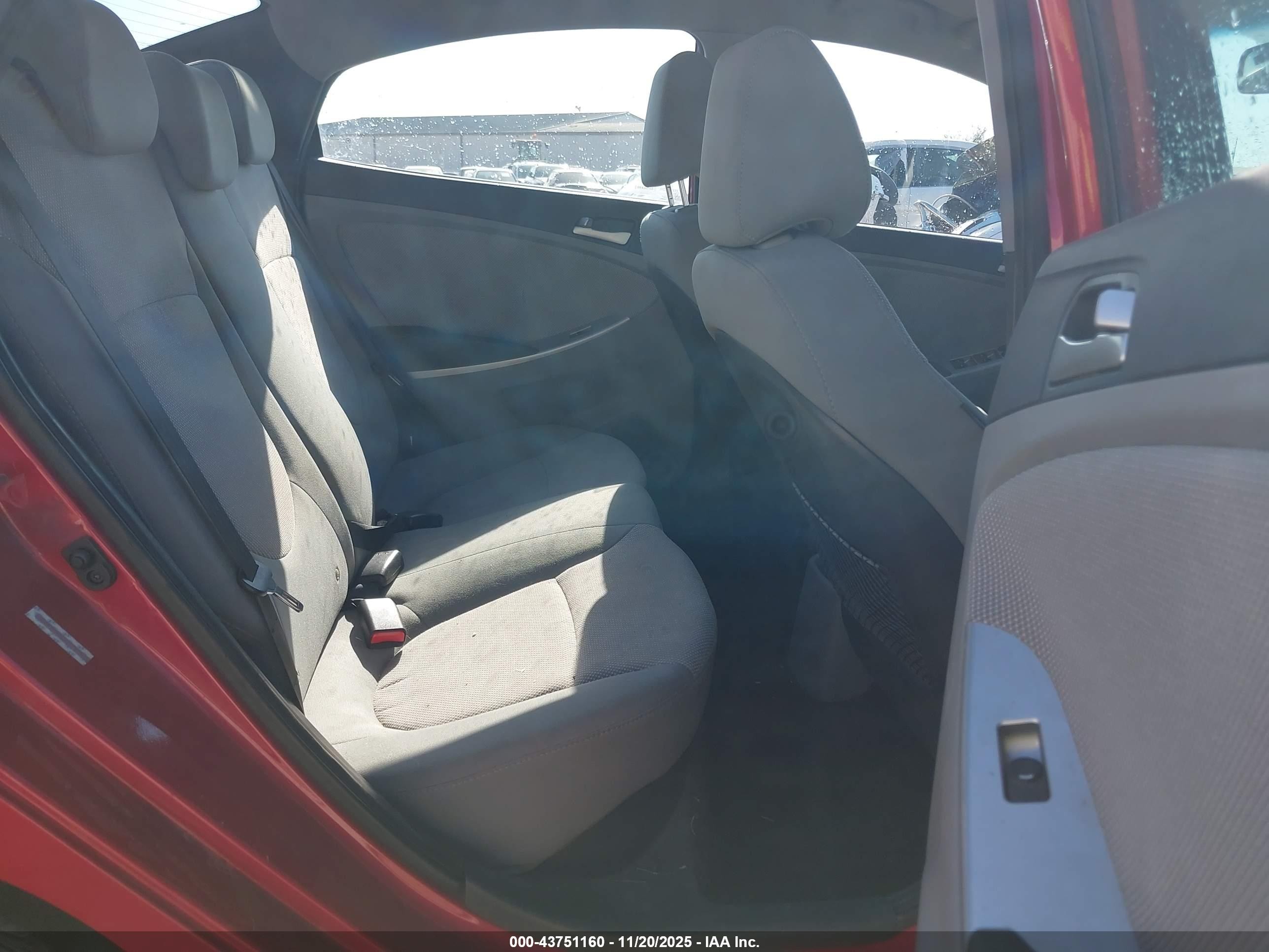 2013 Hyundai Accent Gls/gs Красный vin: KMHCT4AE9DU584169