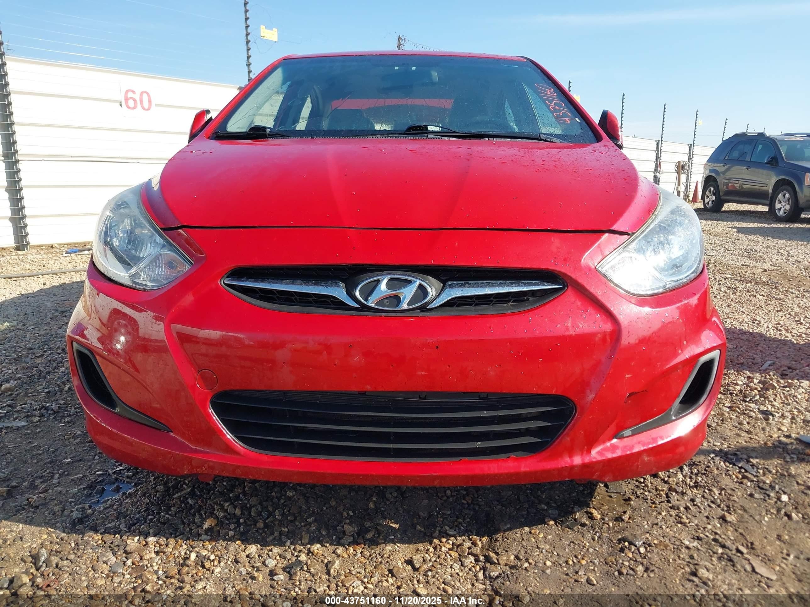 2013 Hyundai Accent Gls/gs Красный vin: KMHCT4AE9DU584169