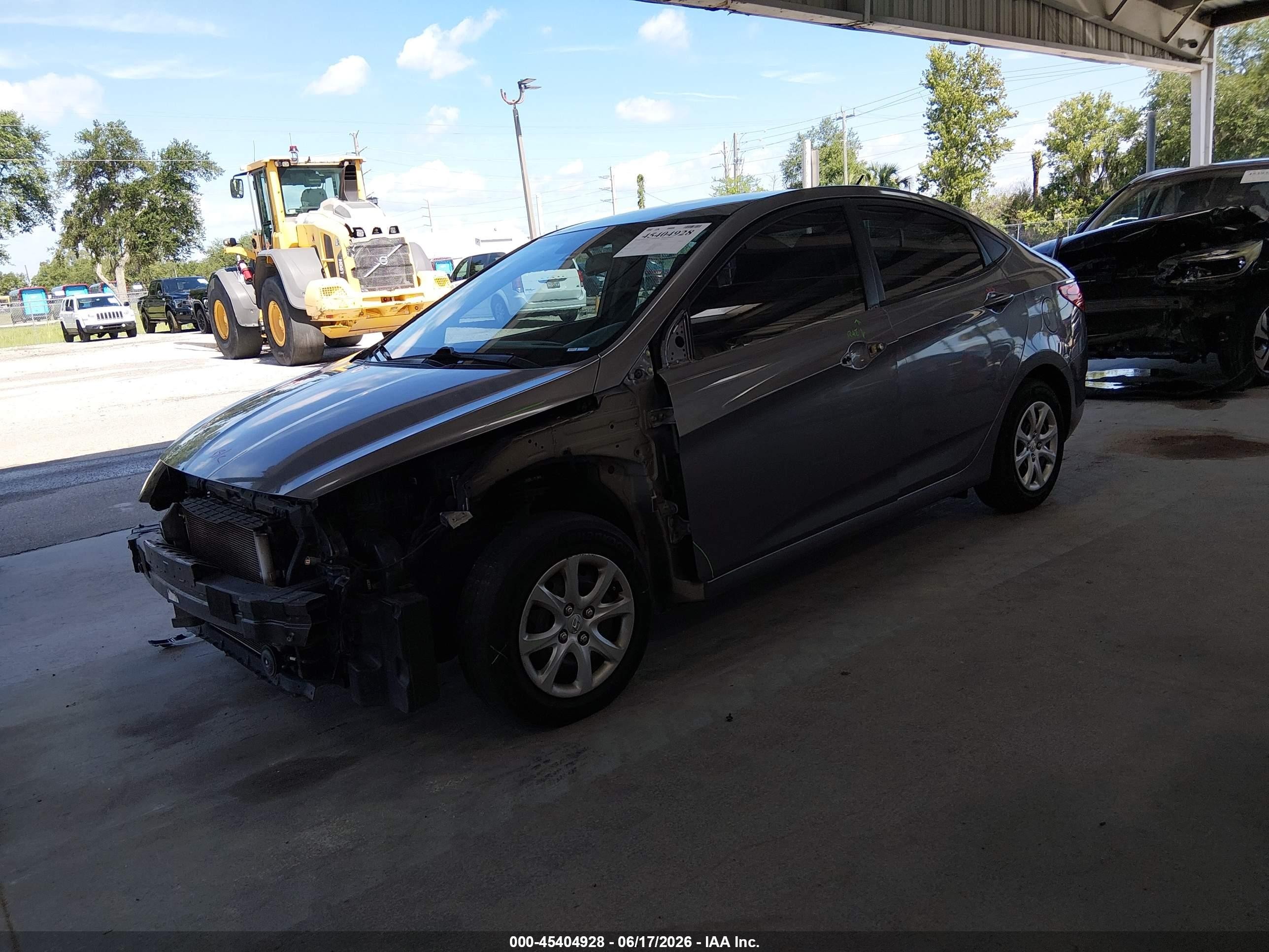 2013 Hyundai Accent Gls Pewter vin: KMHCT4AE9DU585502