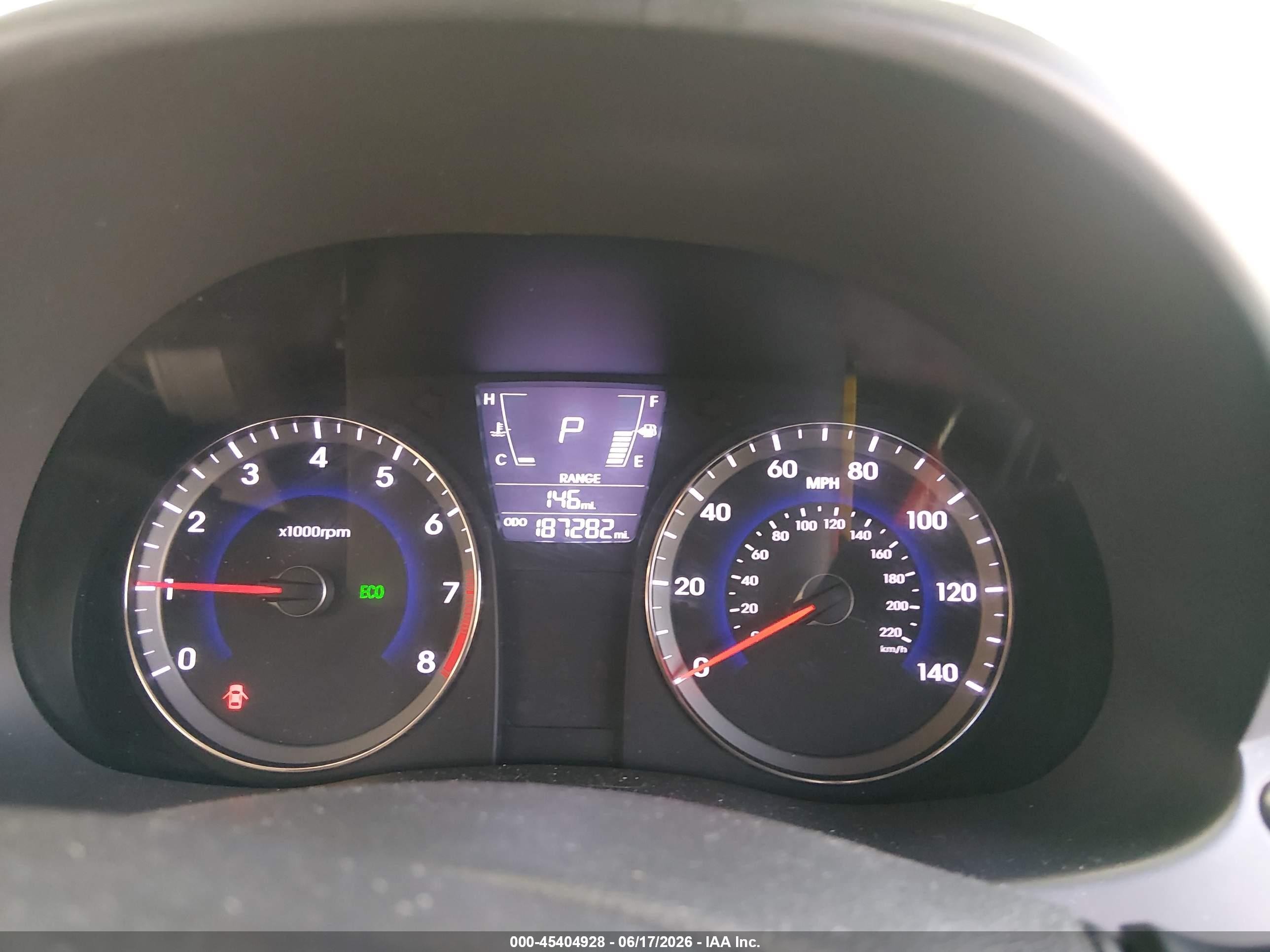 2013 Hyundai Accent Gls Pewter vin: KMHCT4AE9DU585502