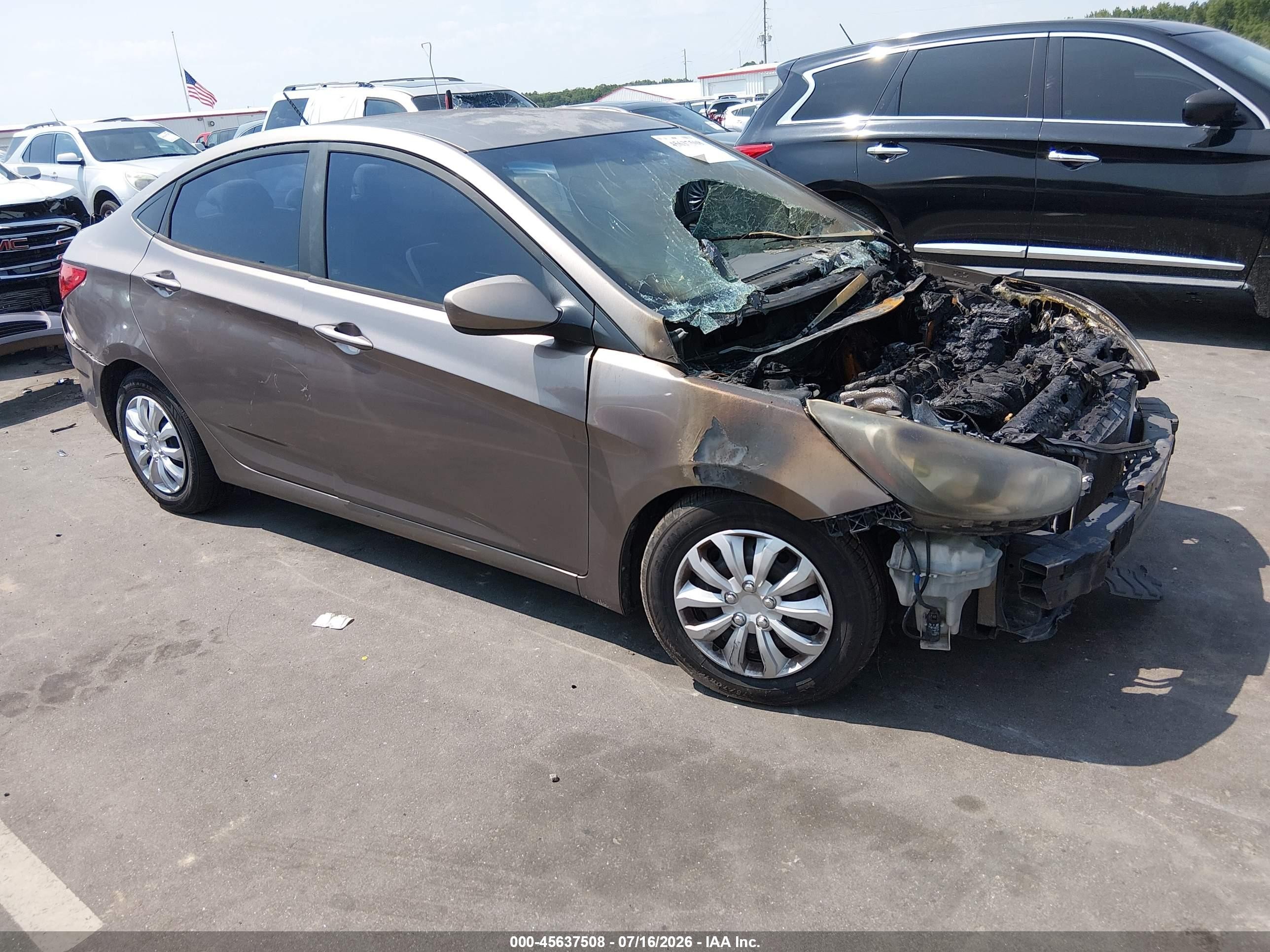 2014 Hyundai Accent Gls Gray vin: KMHCT4AE9EU492318