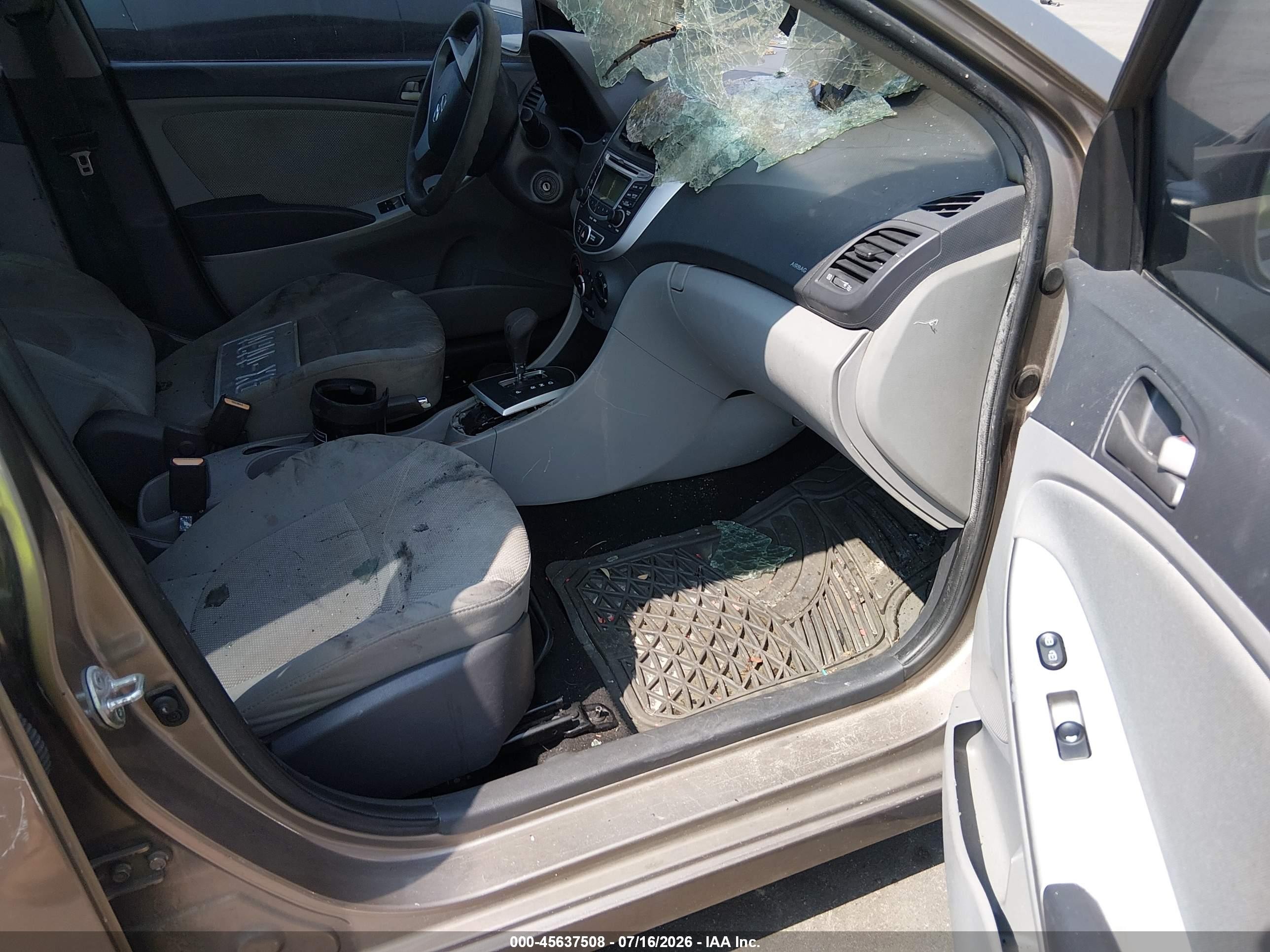2014 Hyundai Accent Gls Gray vin: KMHCT4AE9EU492318