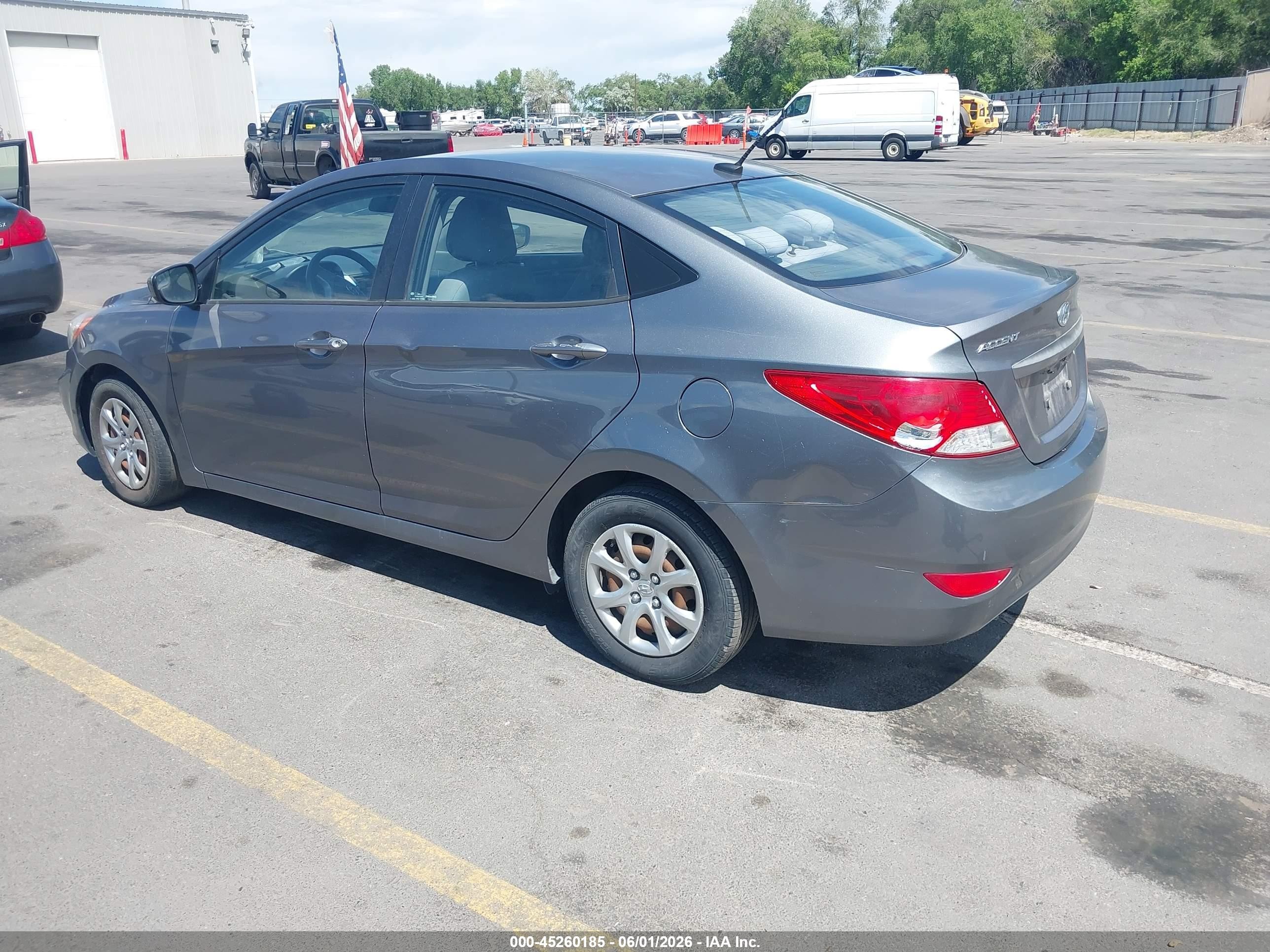 2014 Hyundai Accent Gls Blue vin: KMHCT4AE9EU614143