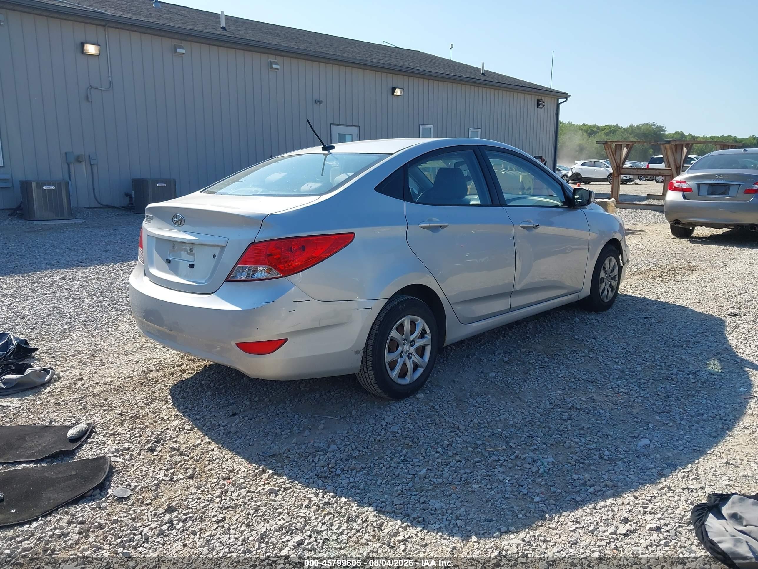 2014 Hyundai Accent Gls Silver vin: KMHCT4AE9EU696360
