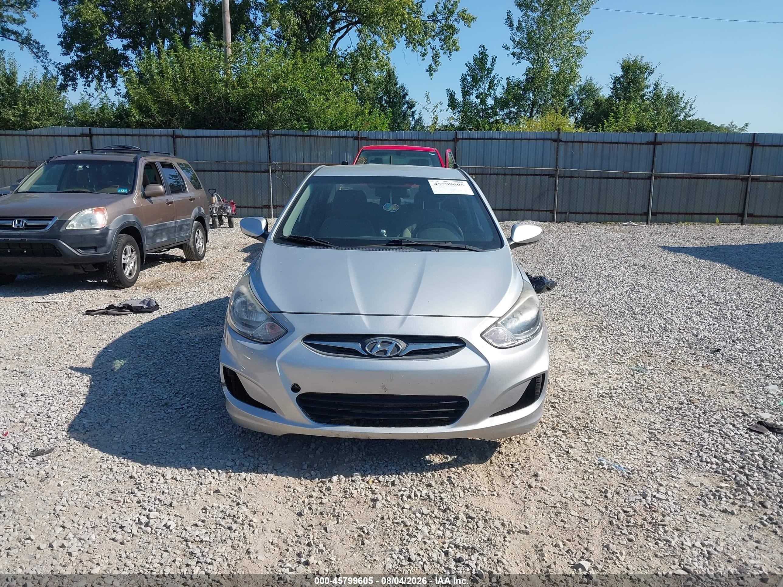 2014 Hyundai Accent Gls Silver vin: KMHCT4AE9EU696360