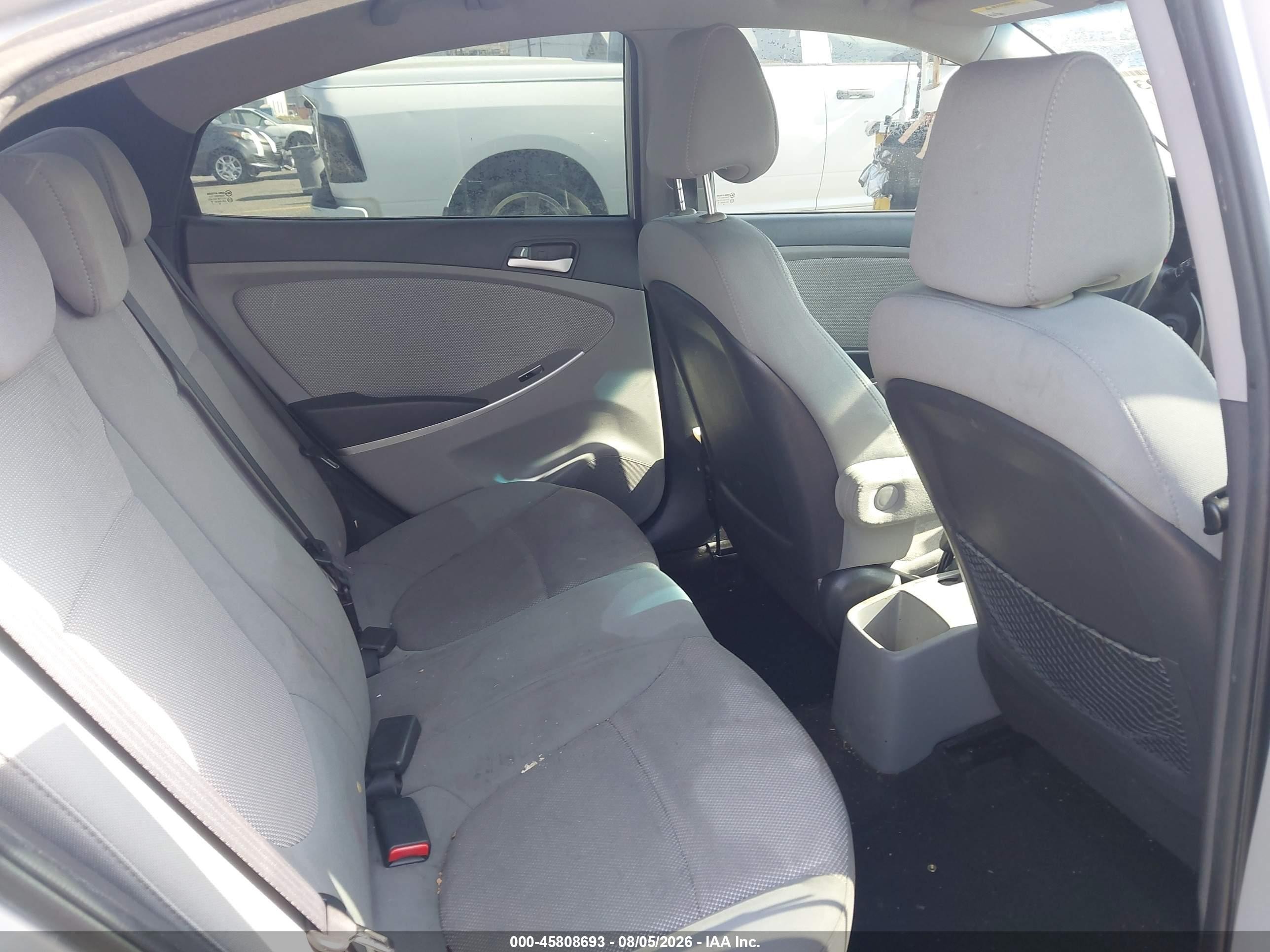 2014 Hyundai Accent Gls Silver vin: KMHCT4AE9EU715120