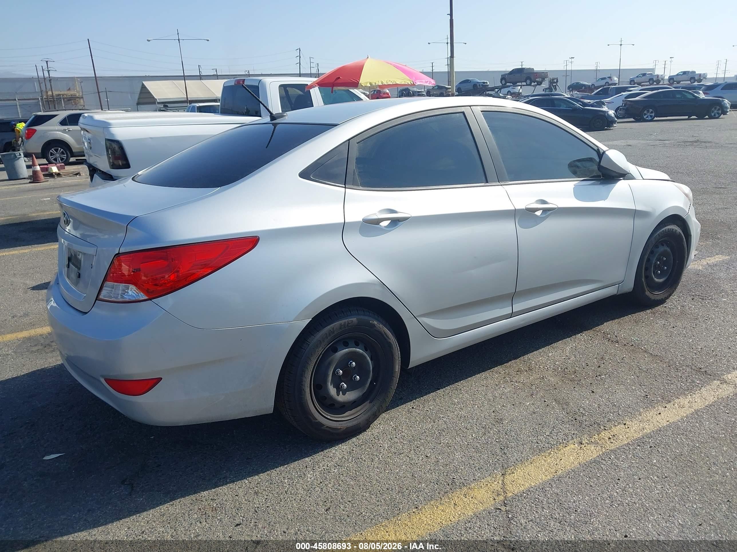 2014 Hyundai Accent Gls Silver vin: KMHCT4AE9EU715120