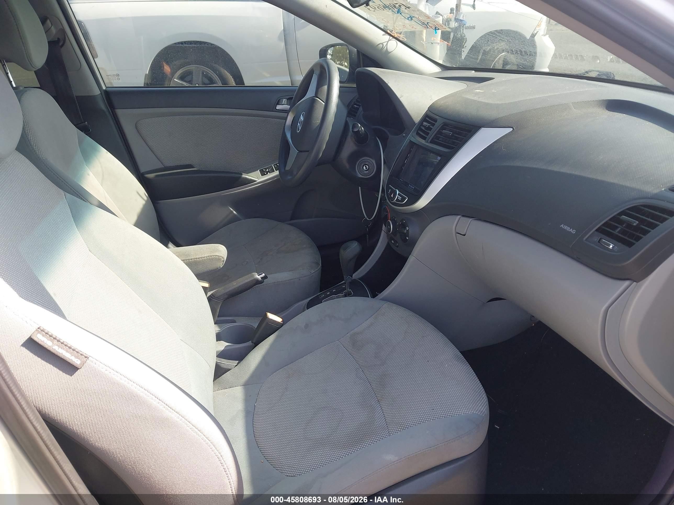2014 Hyundai Accent Gls Silver vin: KMHCT4AE9EU715120