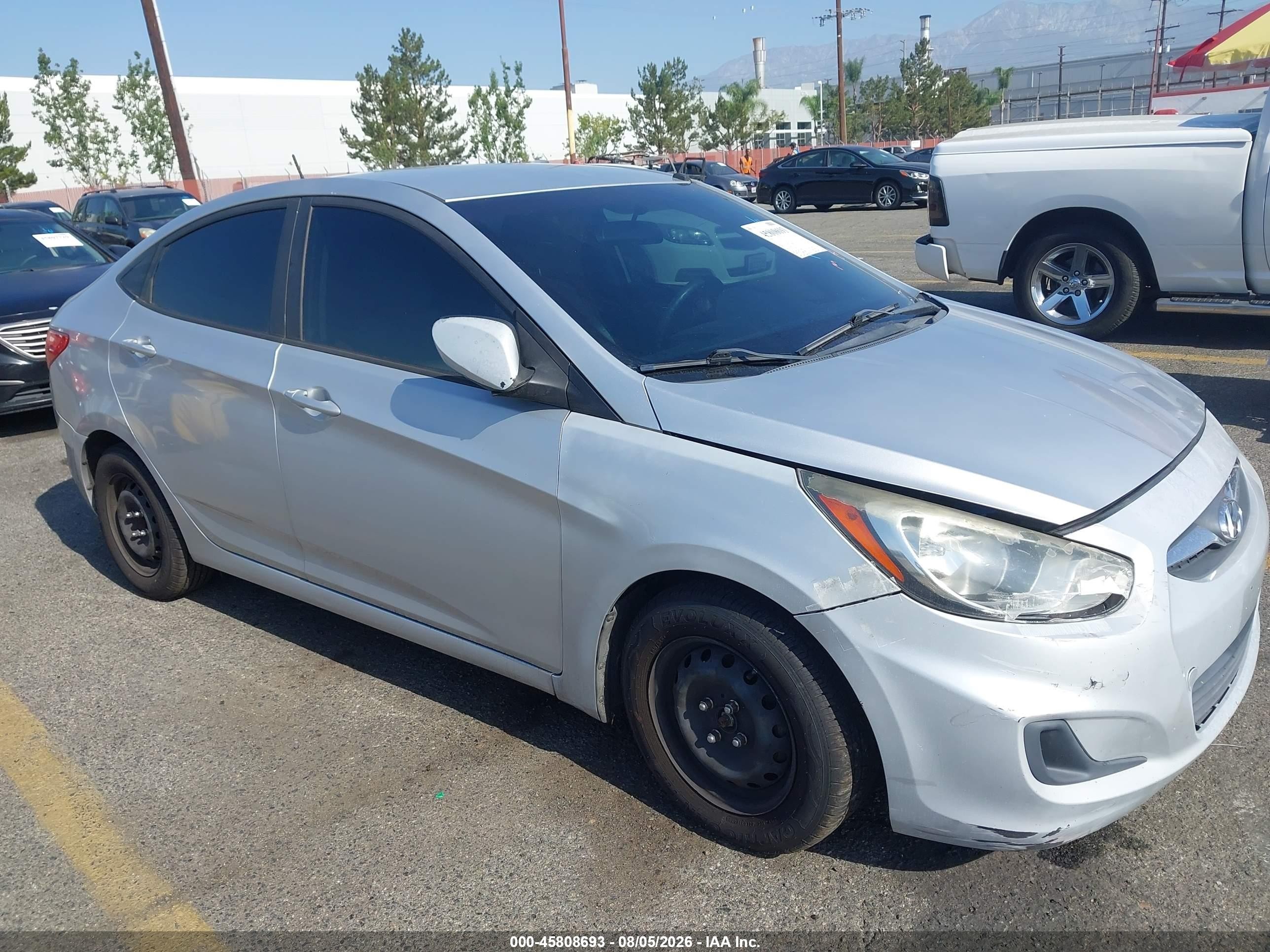 2014 Hyundai Accent Gls Silver vin: KMHCT4AE9EU715120