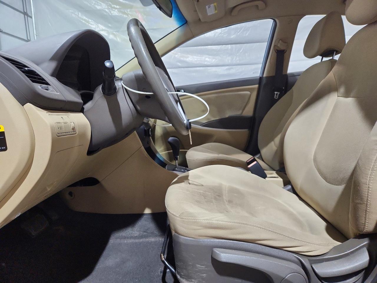 2014 Hyundai Accent Gls Blue vin: KMHCT4AE9EU720351