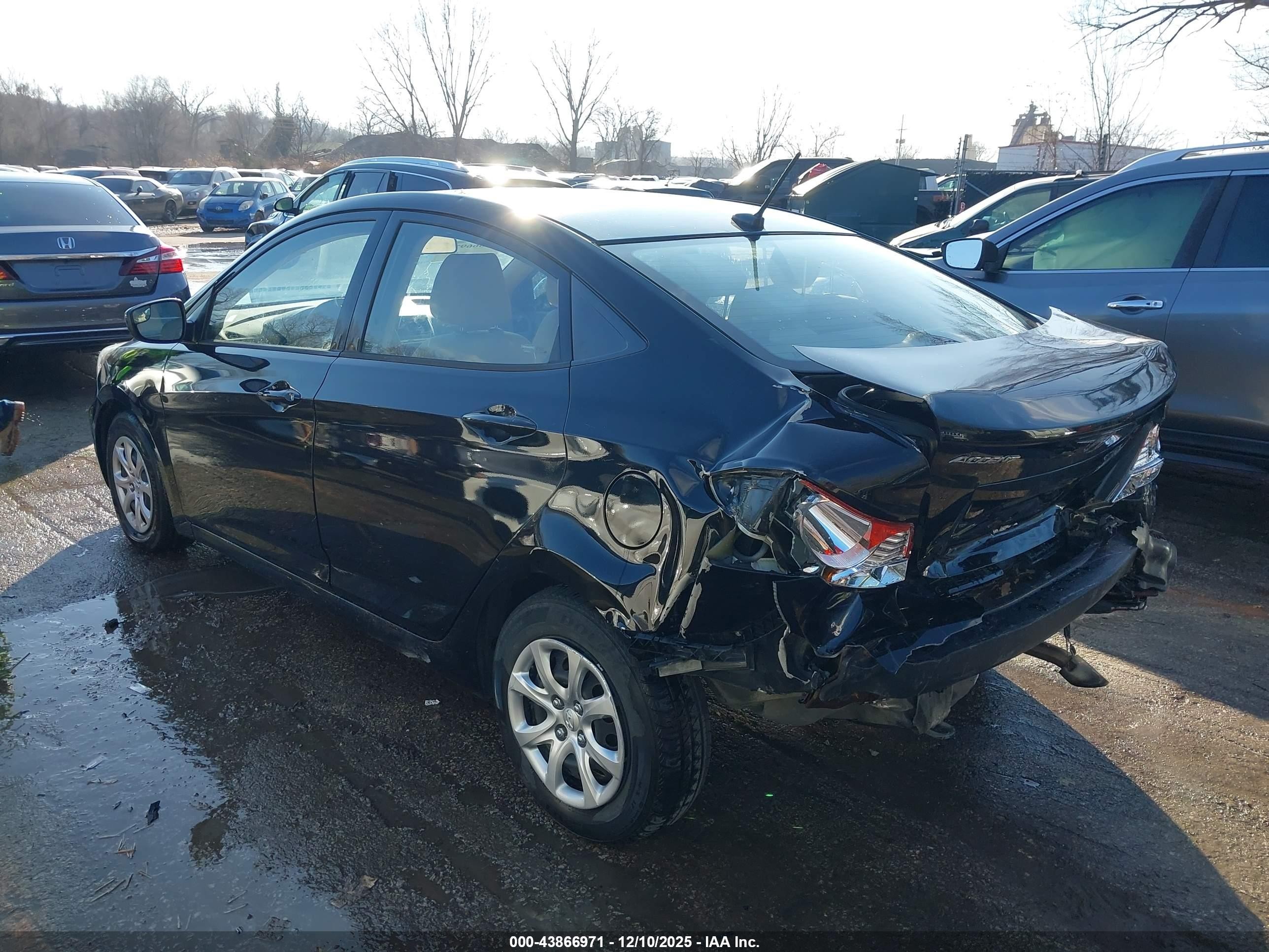 2014 Hyundai Accent Gls Black vin: KMHCT4AE9EU766682