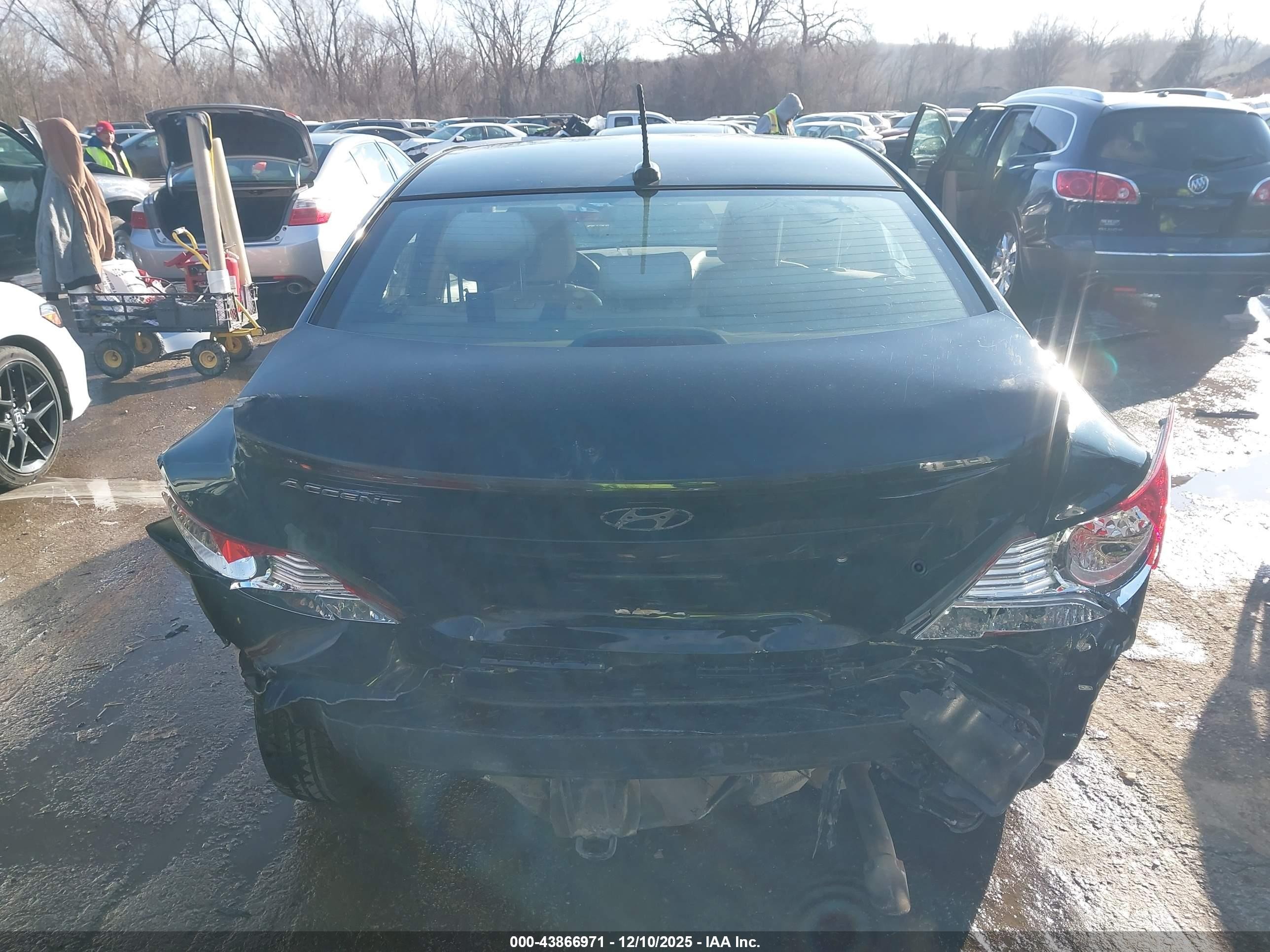 2014 Hyundai Accent Gls Black vin: KMHCT4AE9EU766682