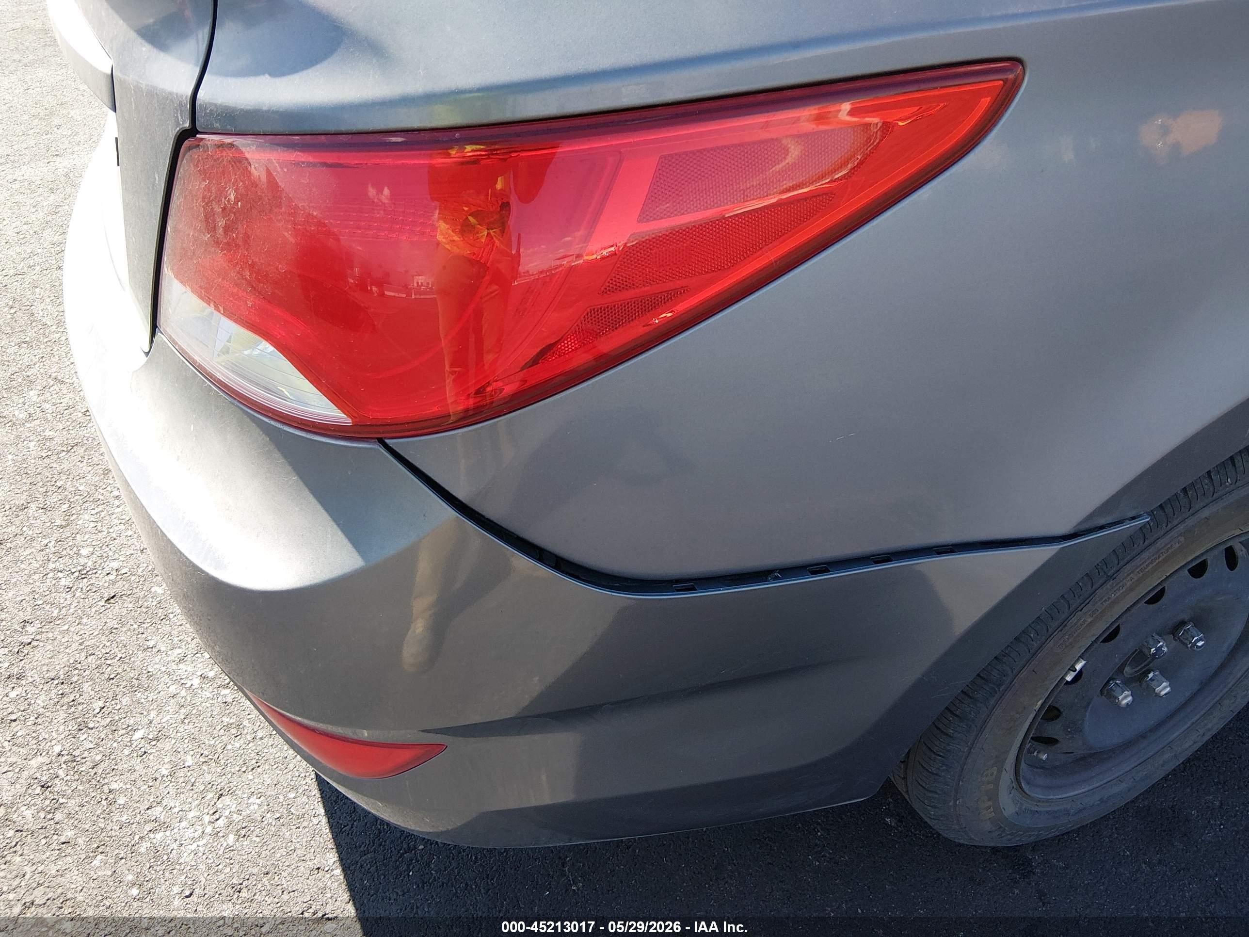 2015 Hyundai Accent Gls Gray vin: KMHCT4AE9FU820418