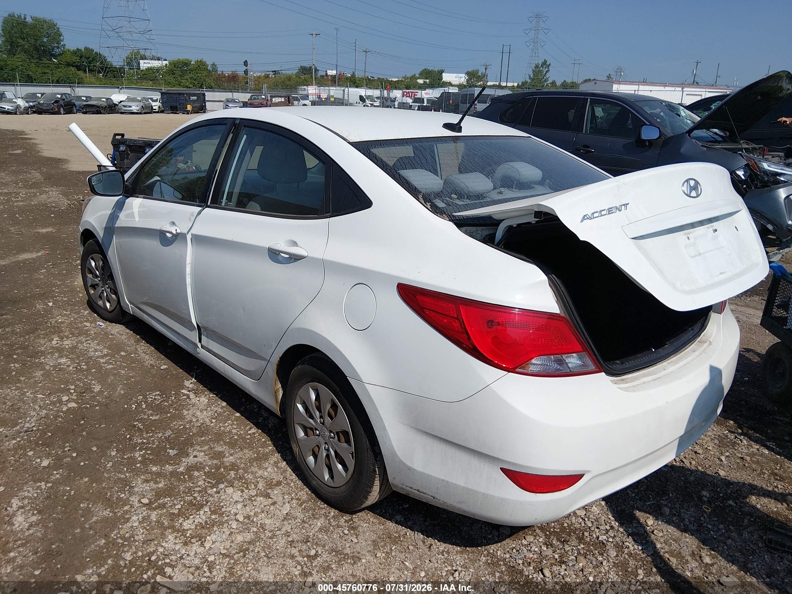 2015 Hyundai Accent Gls White vin: KMHCT4AE9FU827403