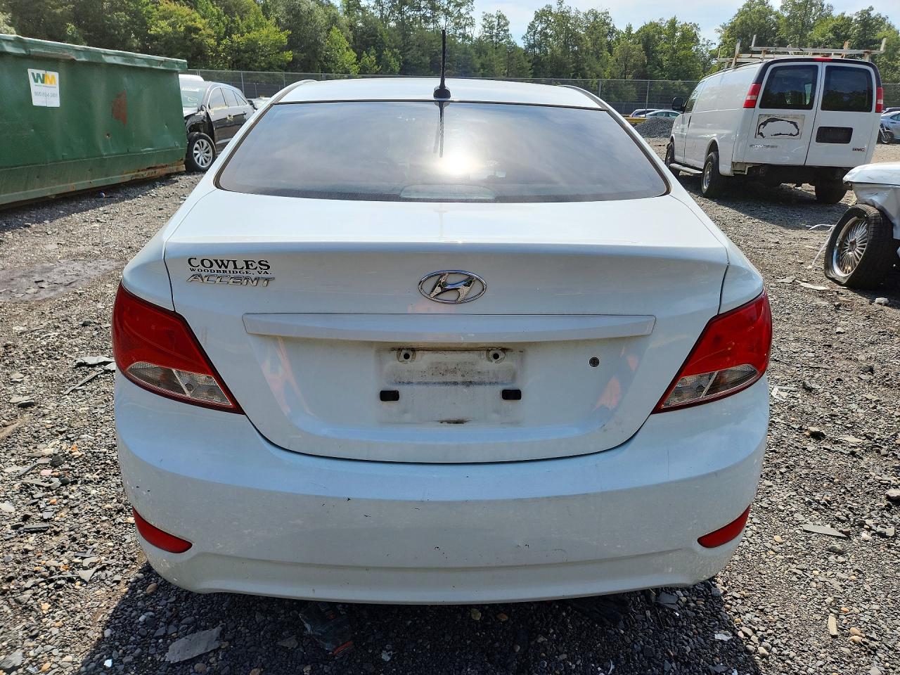 2015 Hyundai Accent Gls Белый vin: KMHCT4AE9FU849515