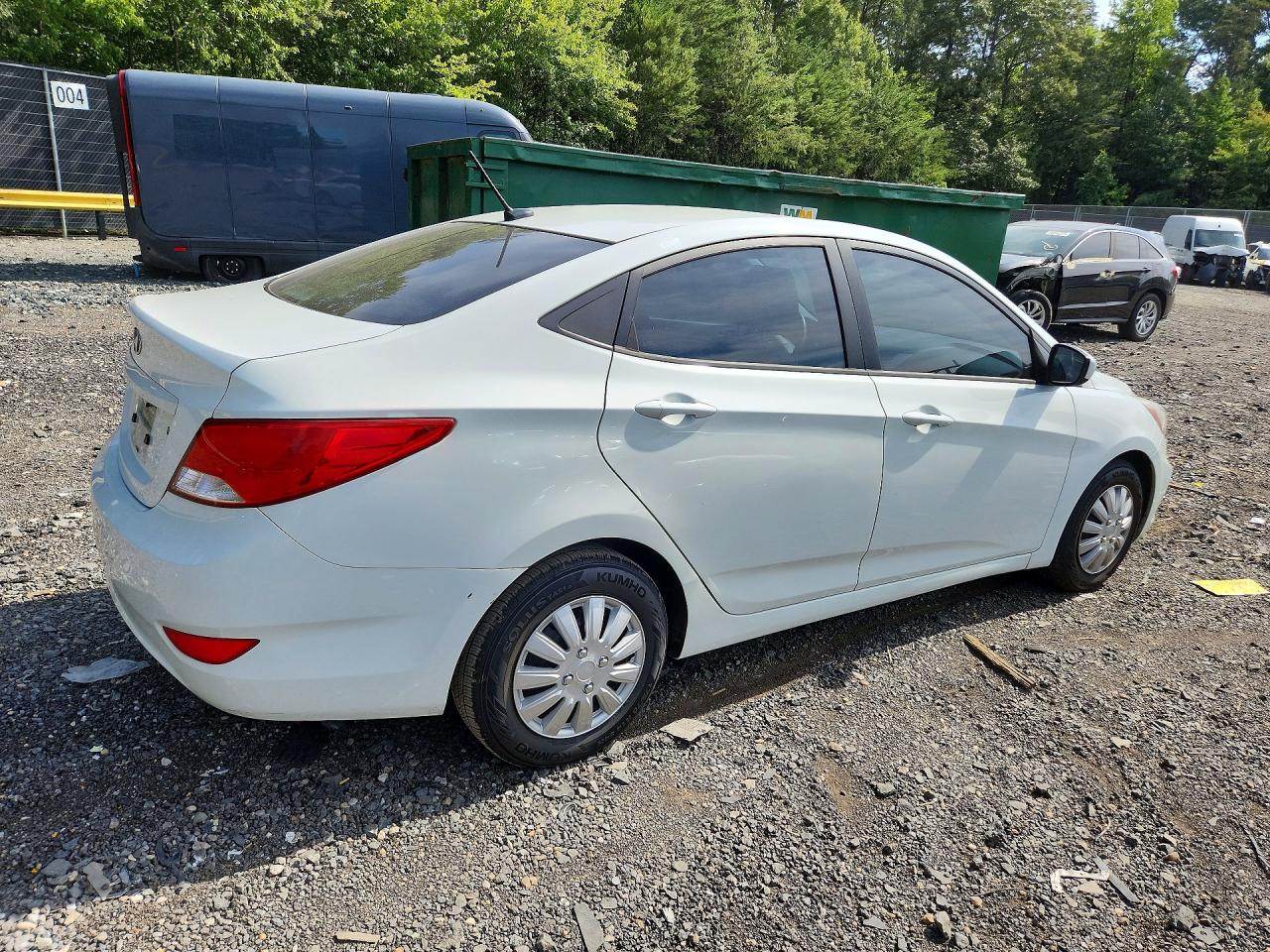 2015 Hyundai Accent Gls Белый vin: KMHCT4AE9FU849515