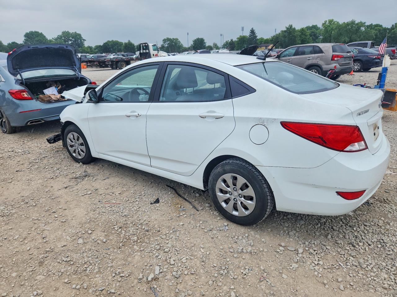 2015 Hyundai Accent Gls White vin: KMHCT4AE9FU853483