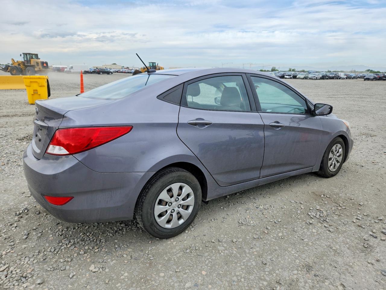 2015 Hyundai Accent Gls Gray vin: KMHCT4AE9FU886290