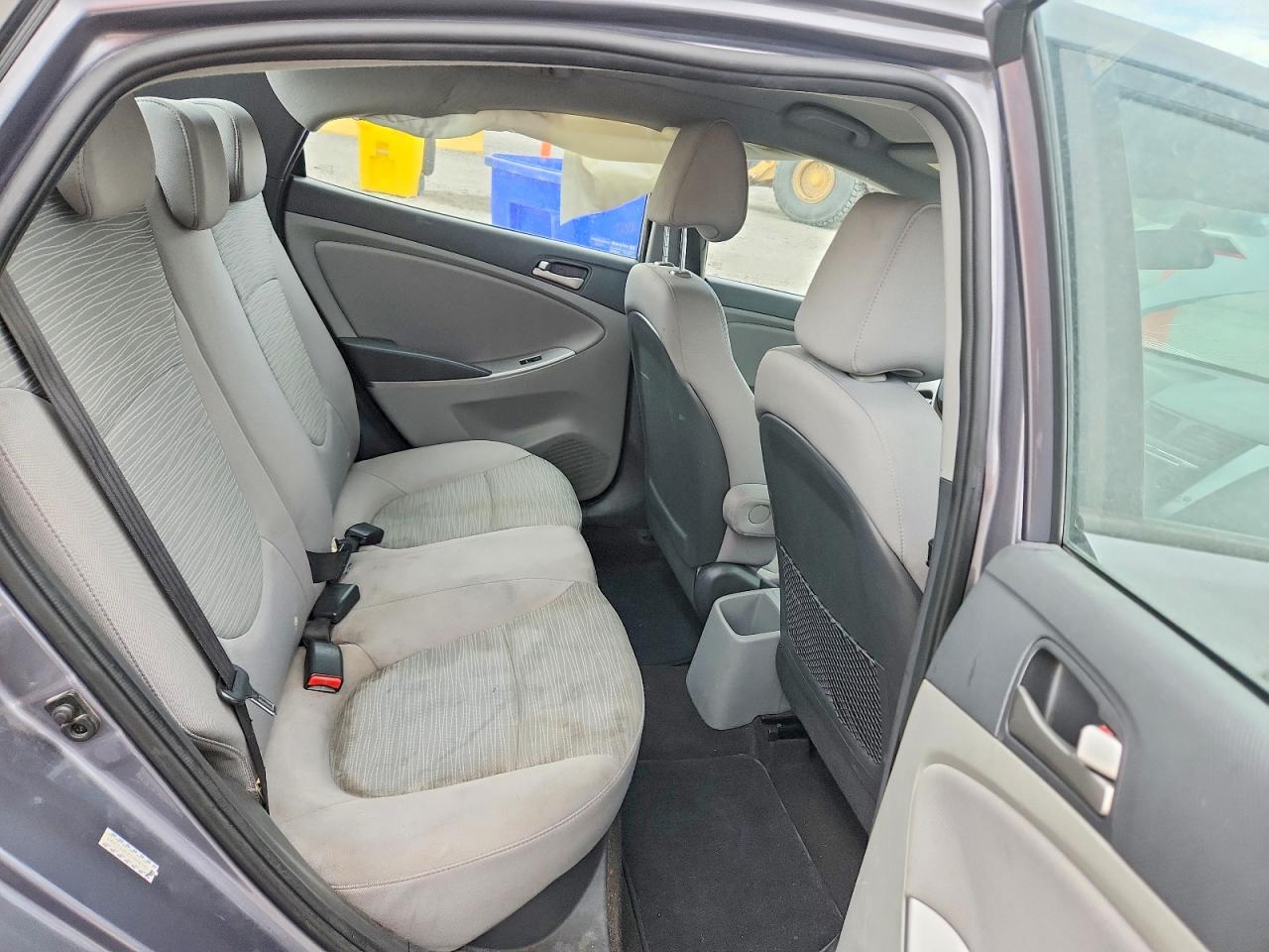 2015 Hyundai Accent Gls Gray vin: KMHCT4AE9FU886290