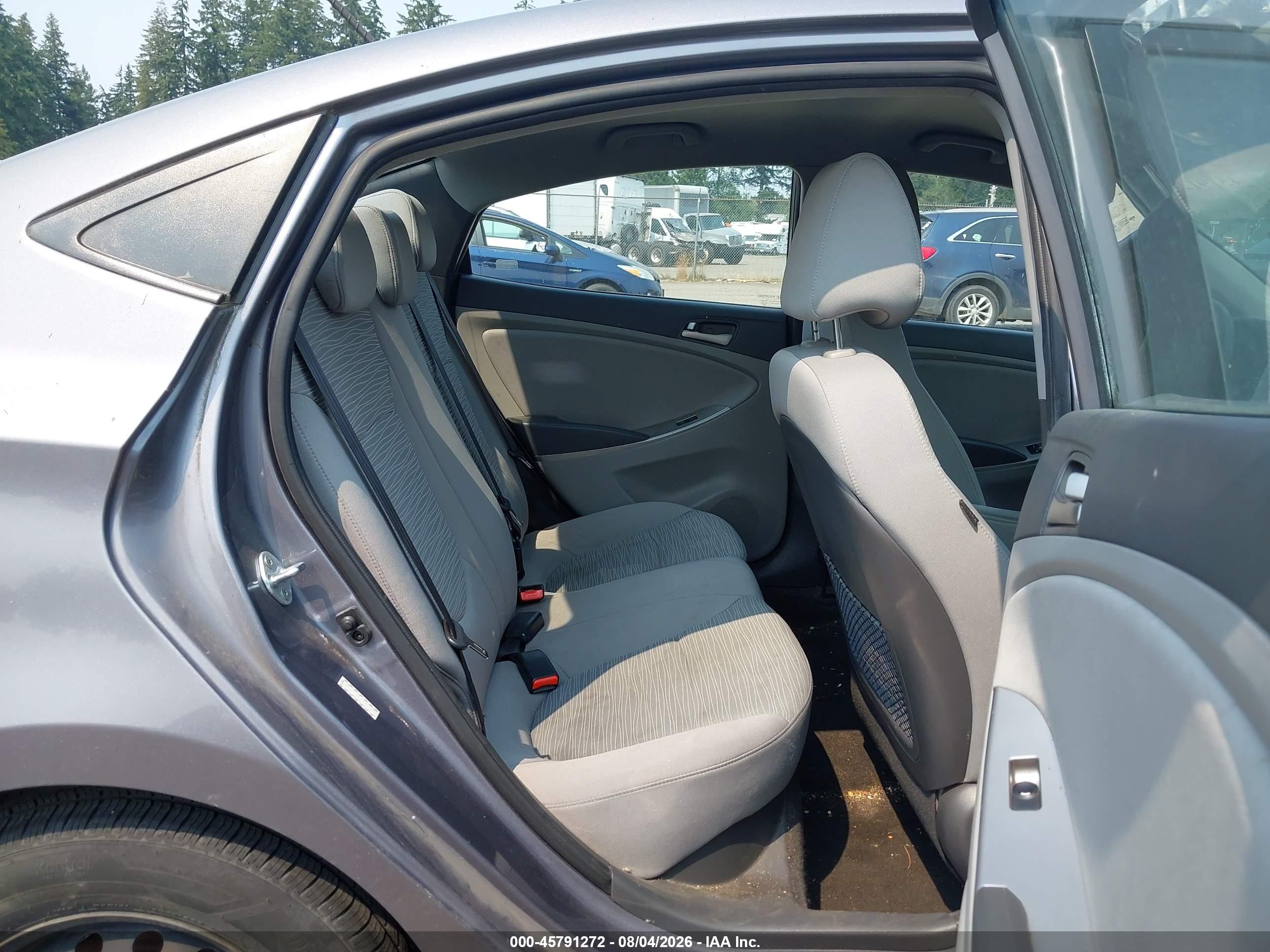 2015 Hyundai Accent Gls Gray vin: KMHCT4AE9FU931129