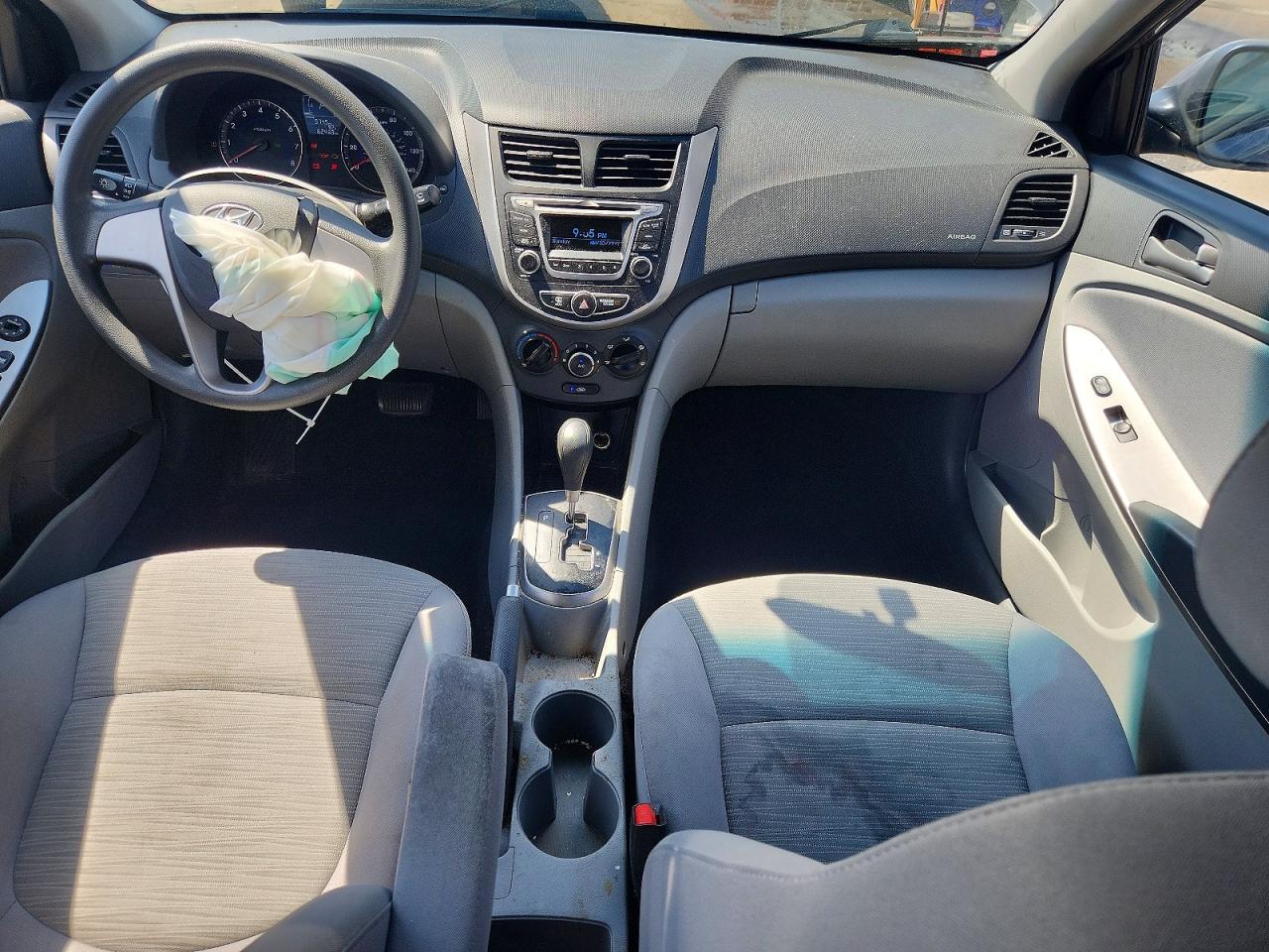 2017 Hyundai Accent Se Серый vin: KMHCT4AE9HU327499