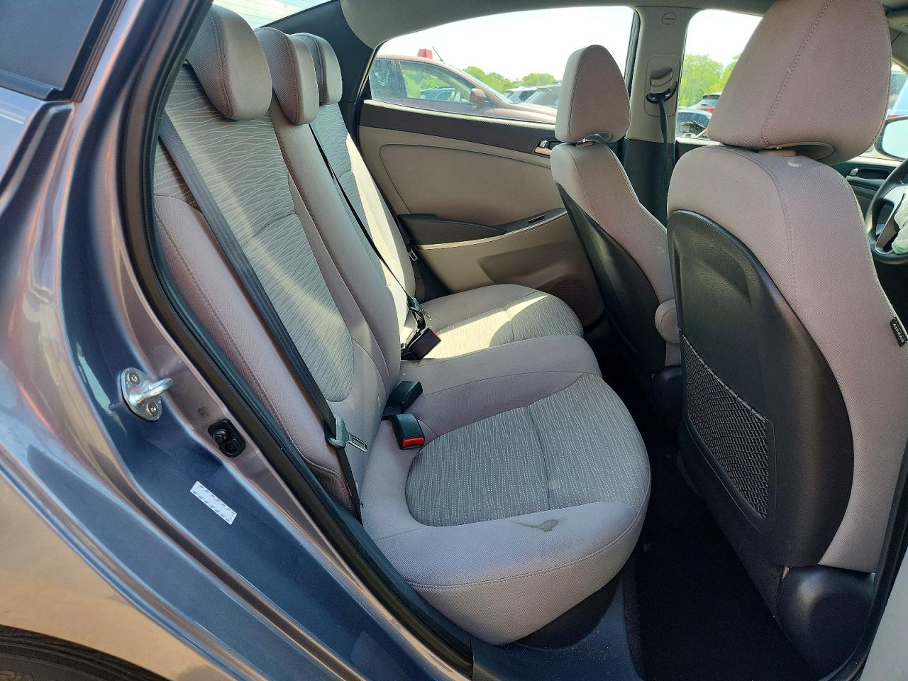 2017 Hyundai Accent Se Серый vin: KMHCT4AE9HU327499