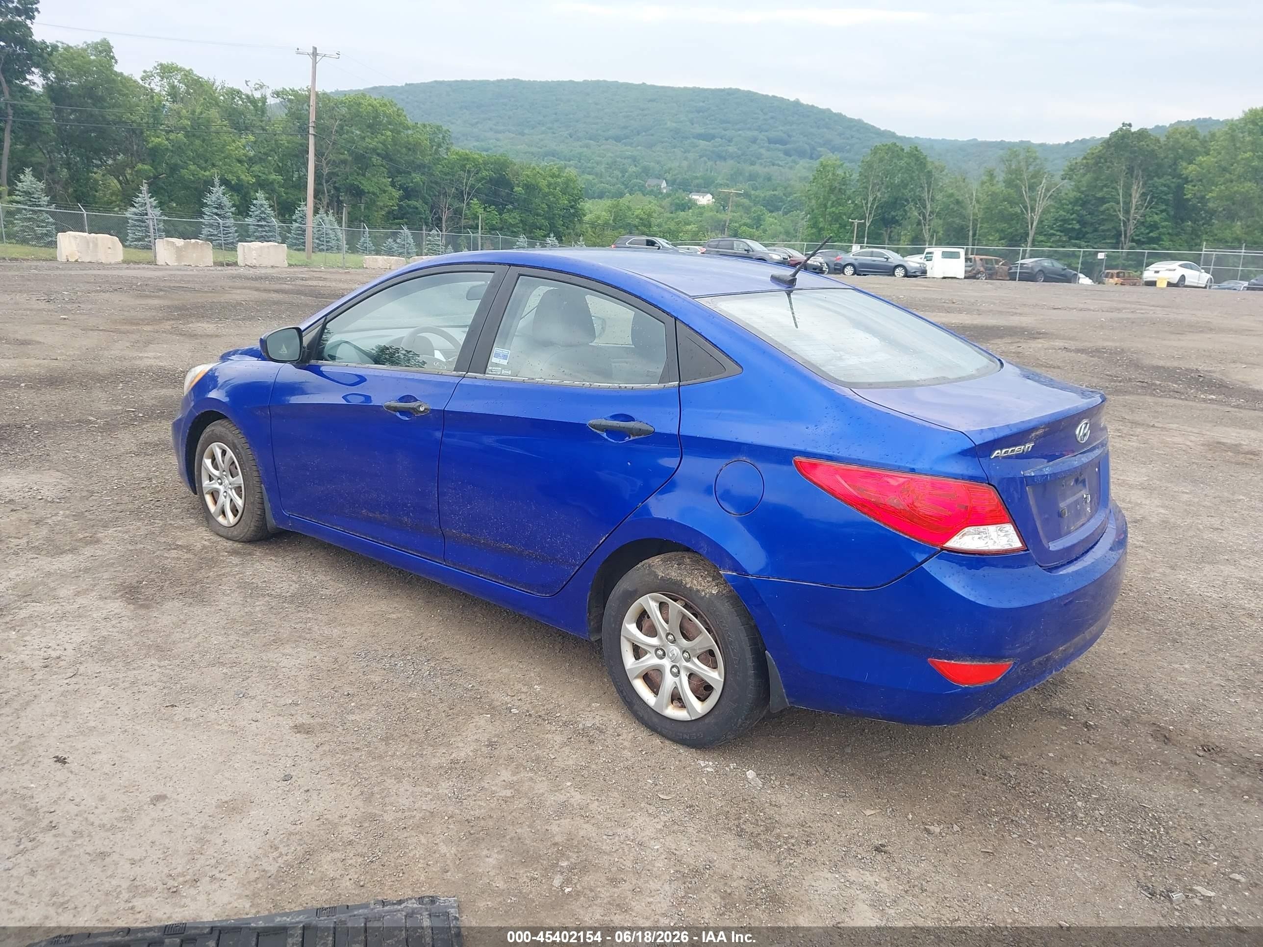 2012 Hyundai Accent Gls Blue vin: KMHCT4AEXCU113971