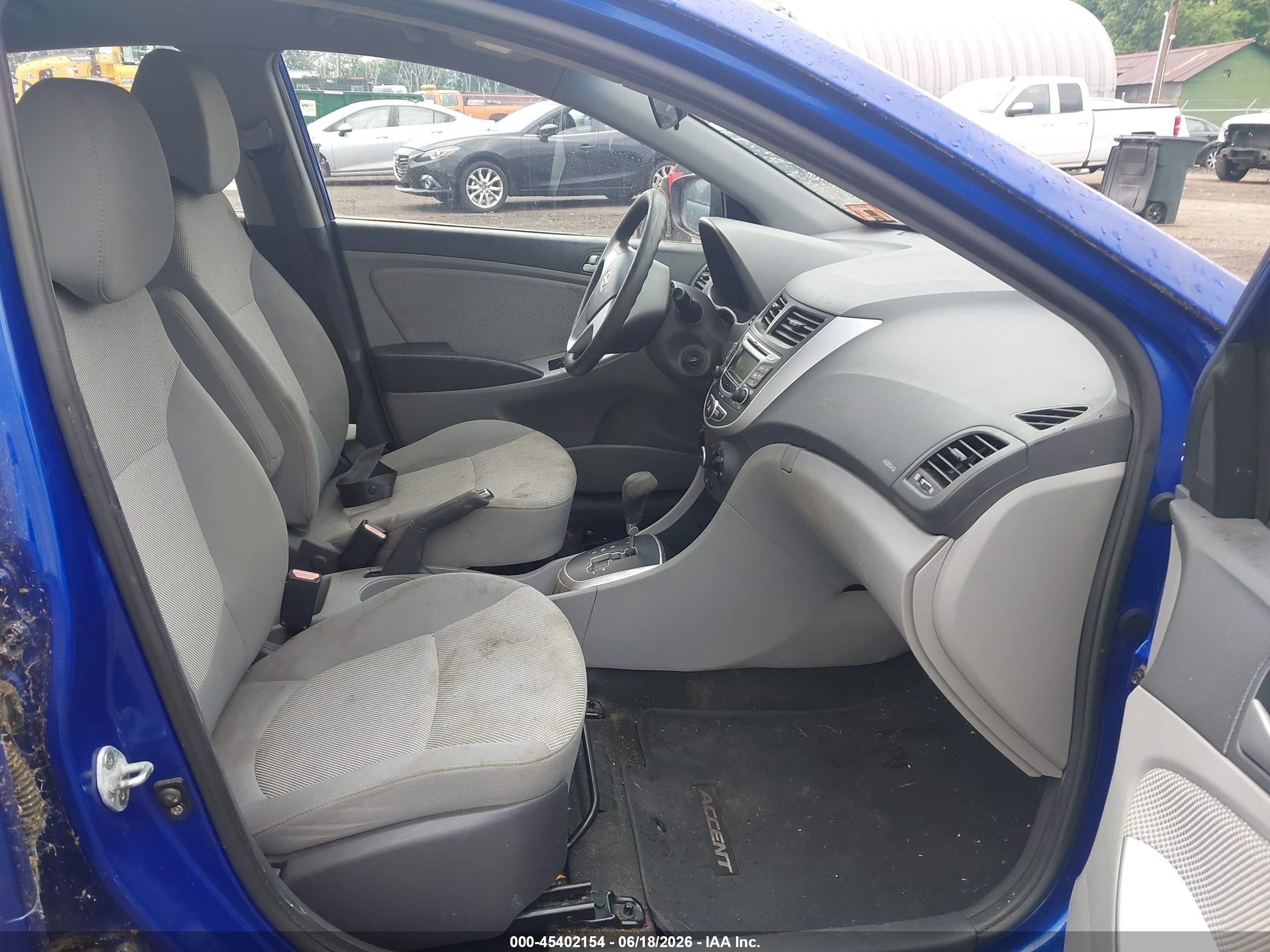 2012 Hyundai Accent Gls Blue vin: KMHCT4AEXCU113971