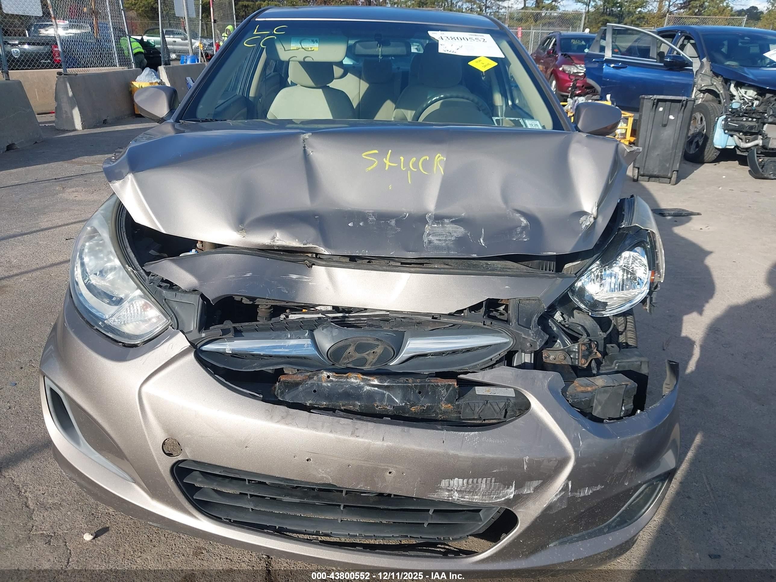 2012 Hyundai Accent Gls Gray vin: KMHCT4AEXCU114957
