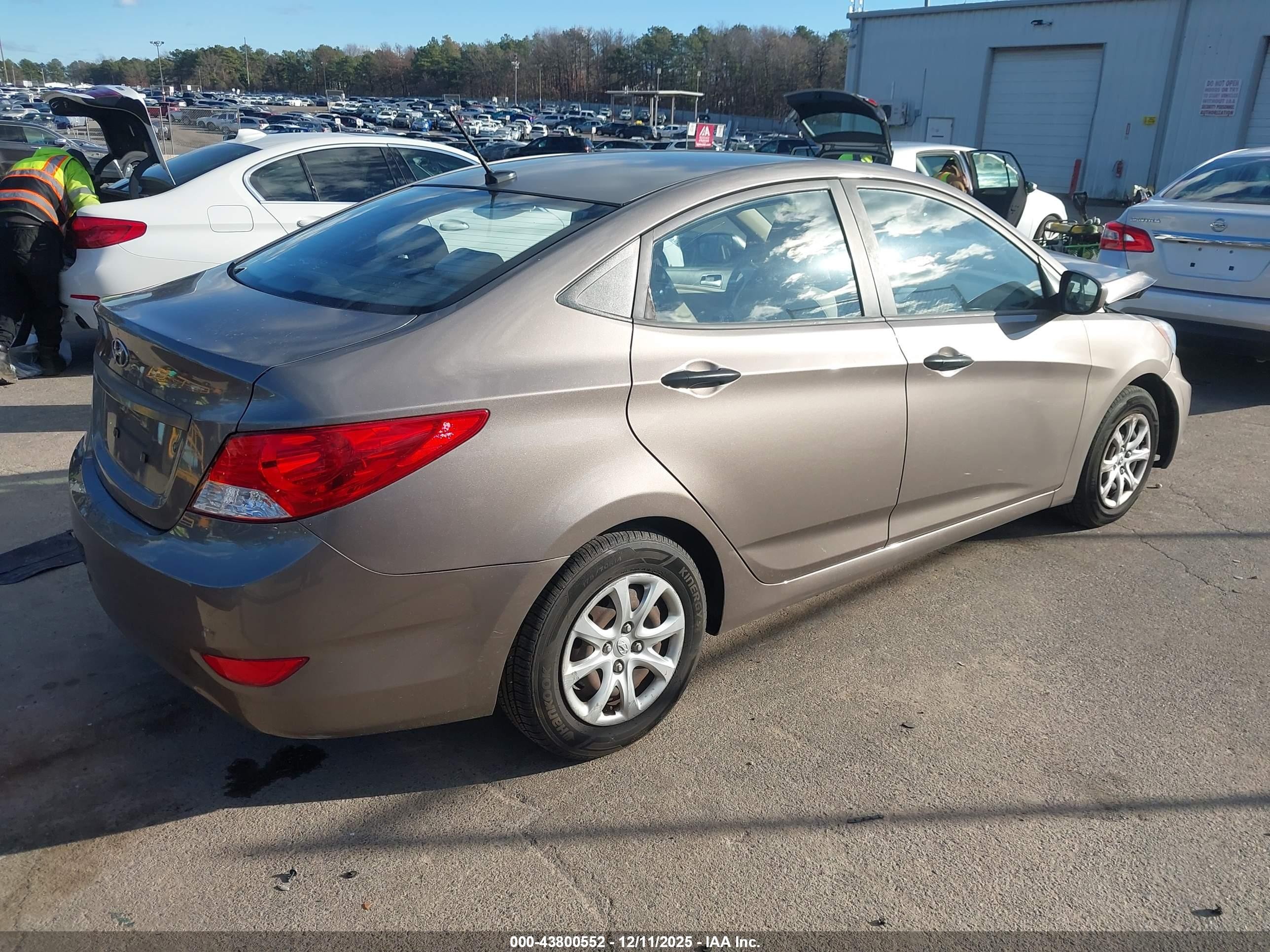 2012 Hyundai Accent Gls Gray vin: KMHCT4AEXCU114957