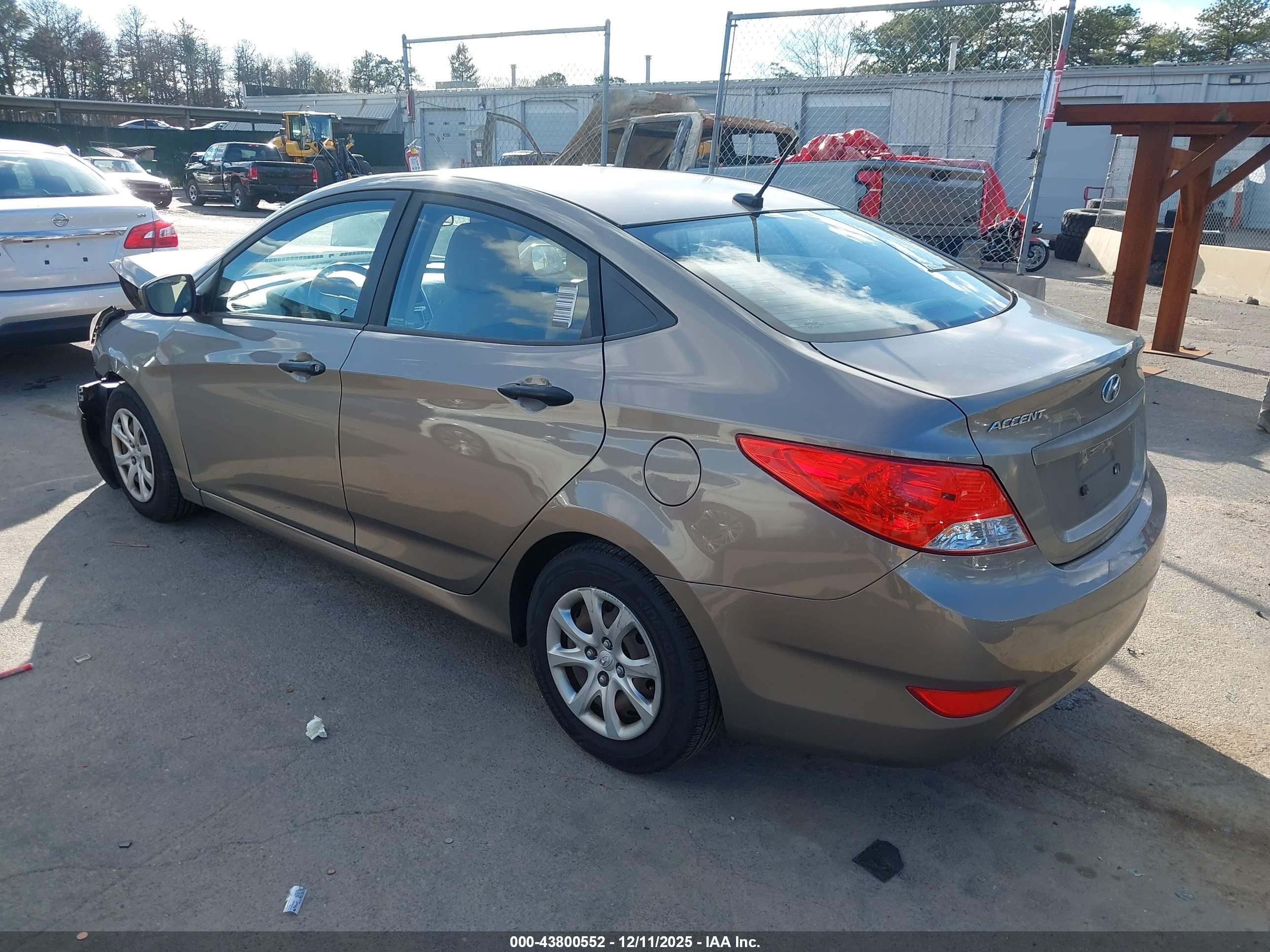 2012 Hyundai Accent Gls Gray vin: KMHCT4AEXCU114957