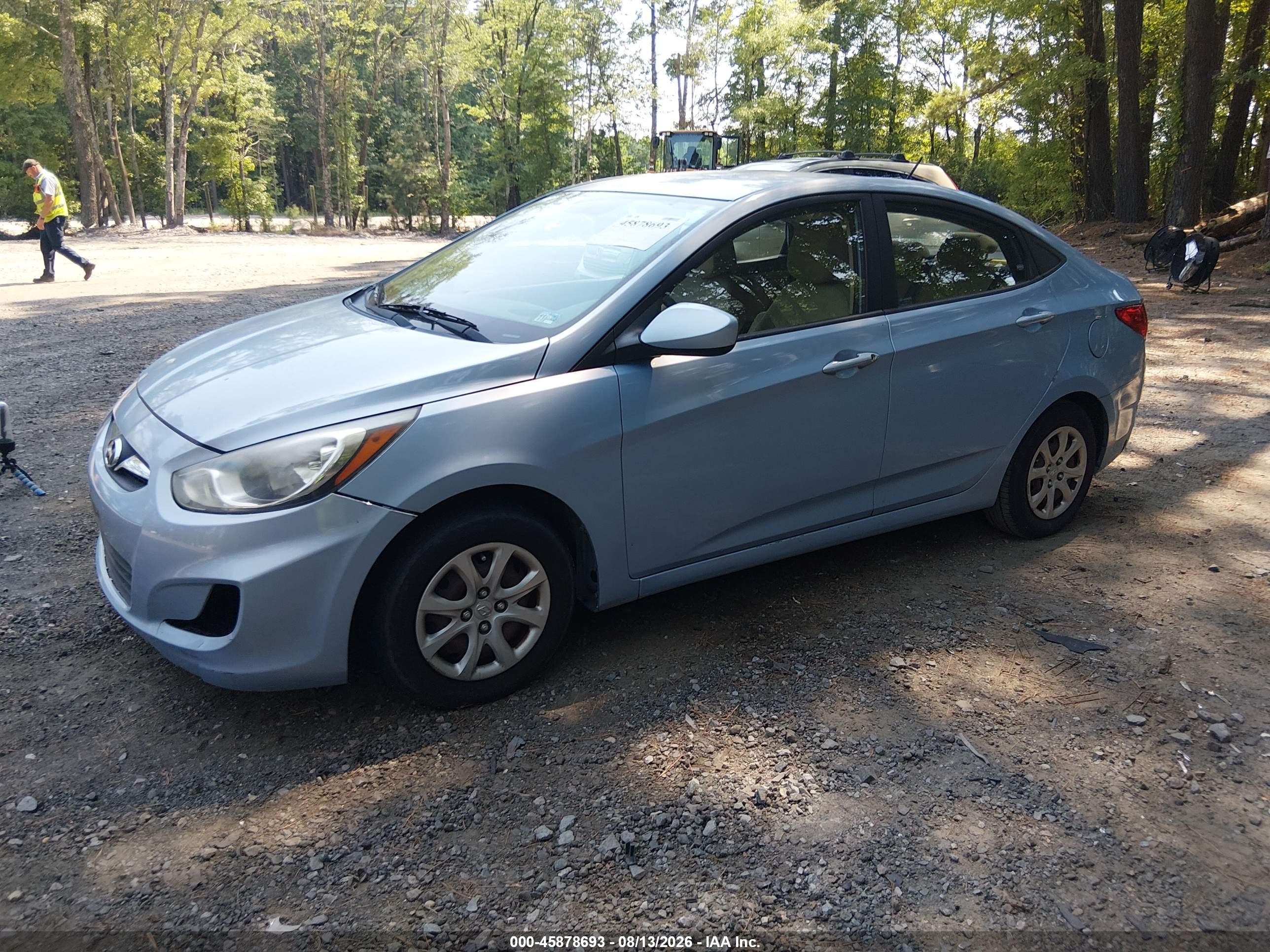 2012 Hyundai Accent Gls Blue vin: KMHCT4AEXCU120371