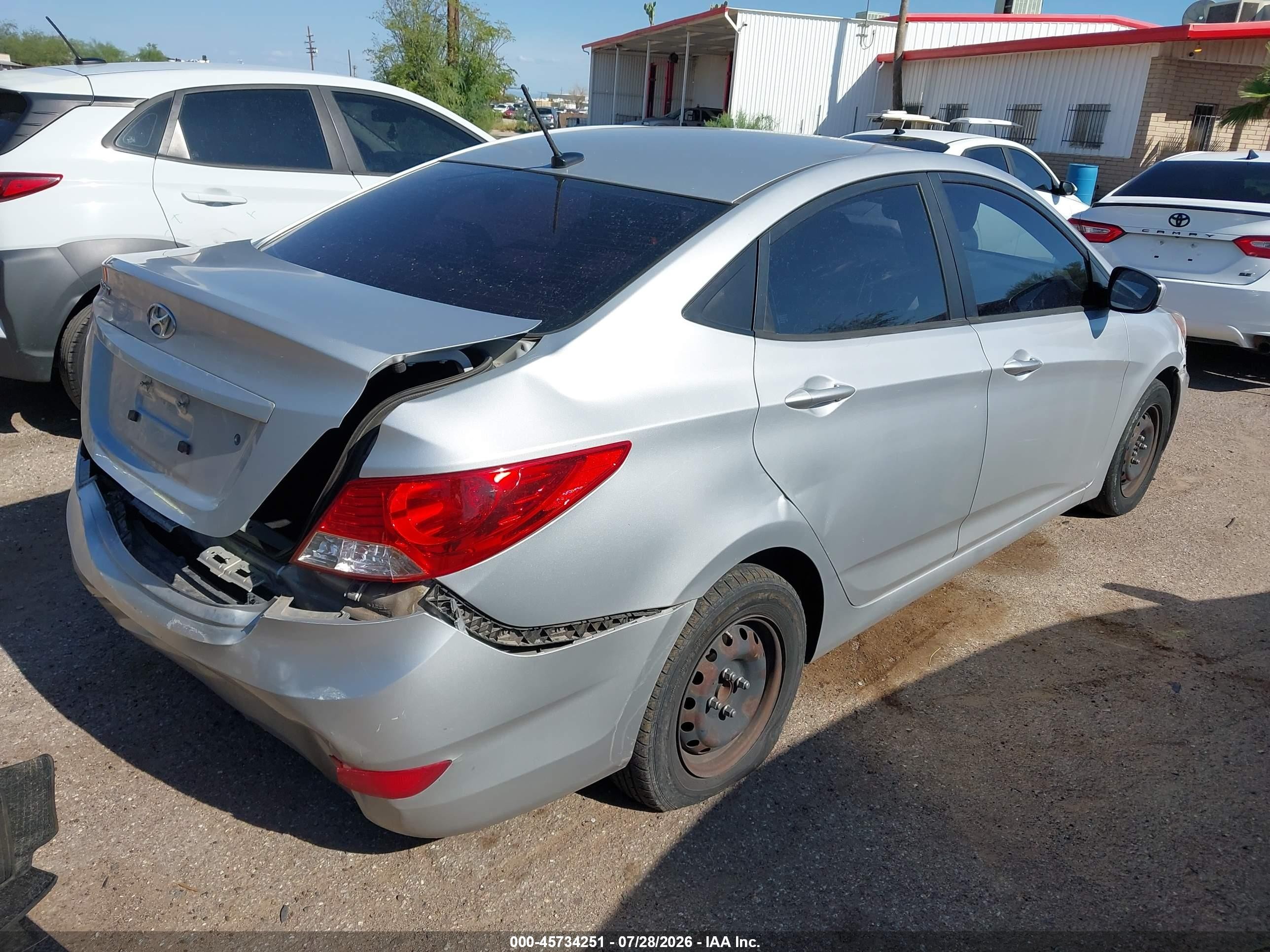 2012 Hyundai Accent Gls Silver vin: KMHCT4AEXCU157551