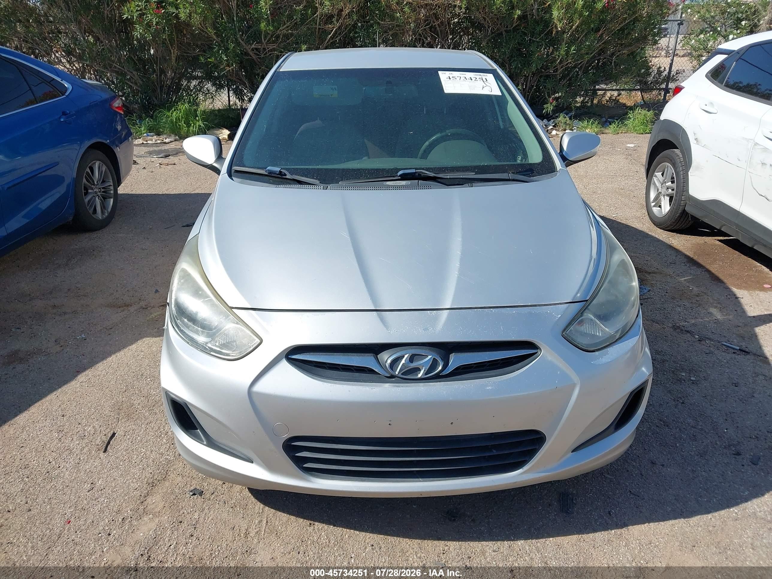 2012 Hyundai Accent Gls Silver vin: KMHCT4AEXCU157551