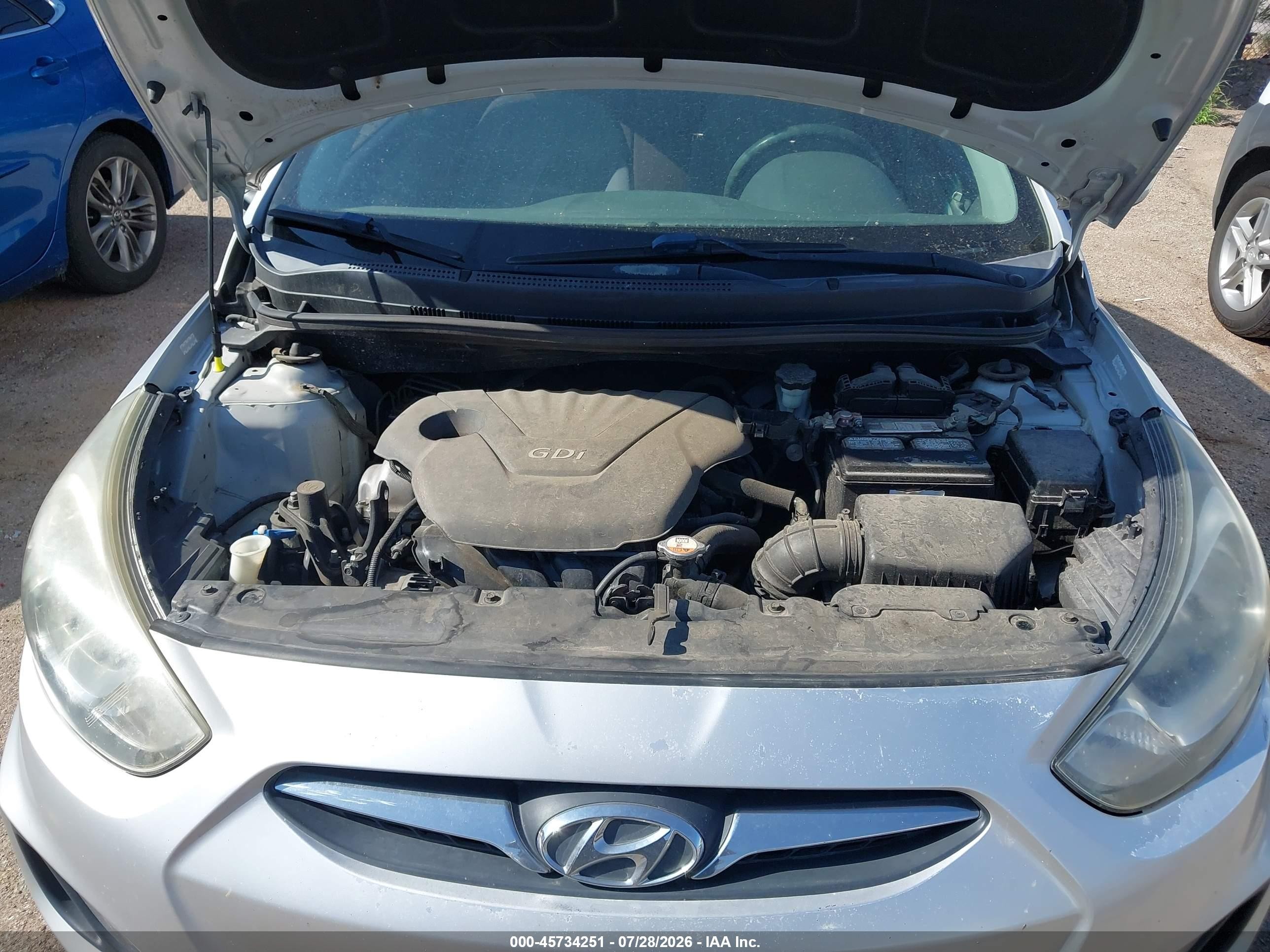 2012 Hyundai Accent Gls Silver vin: KMHCT4AEXCU157551