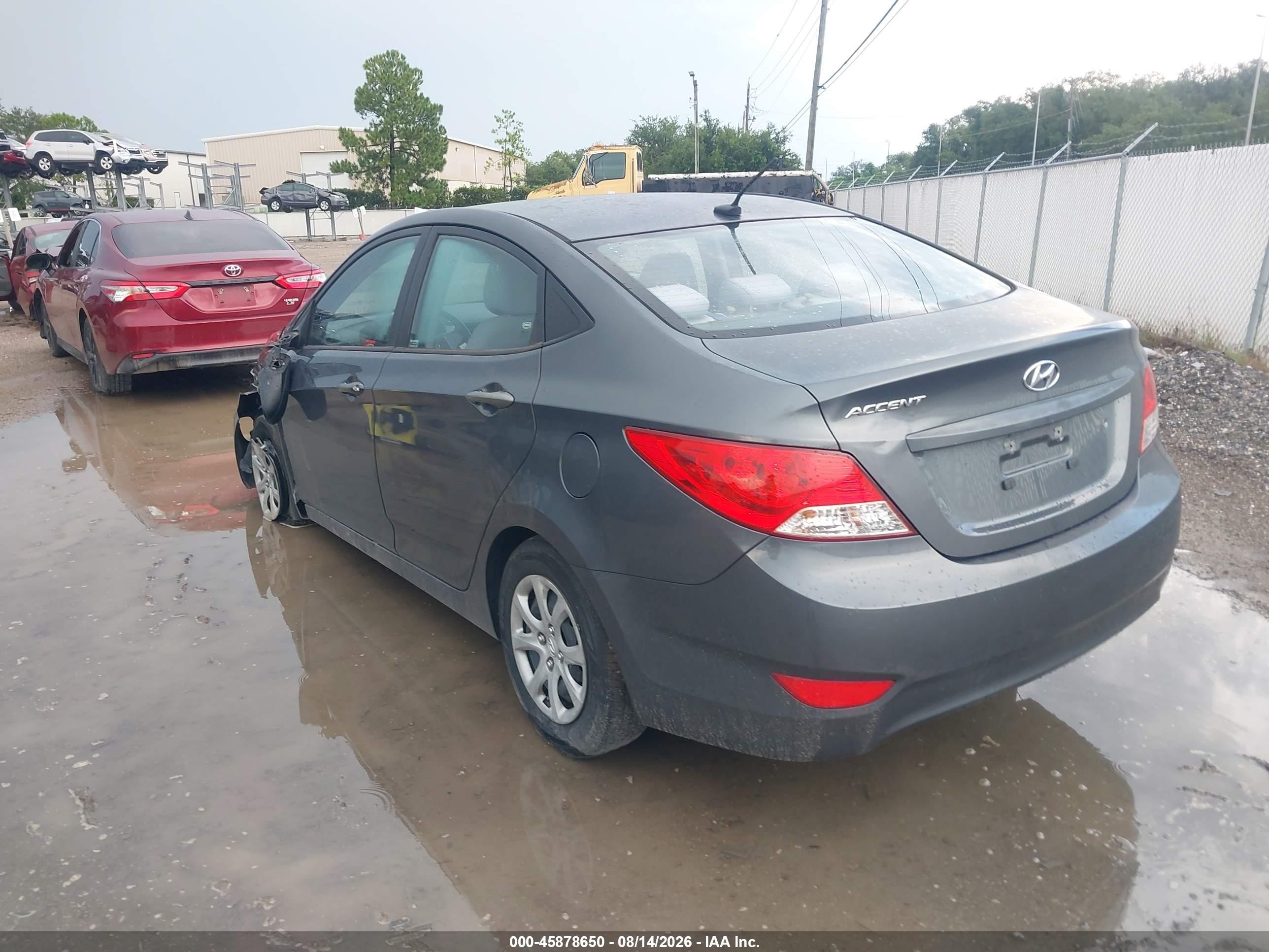 2013 Hyundai Accent Gls Gray vin: KMHCT4AEXDU355953