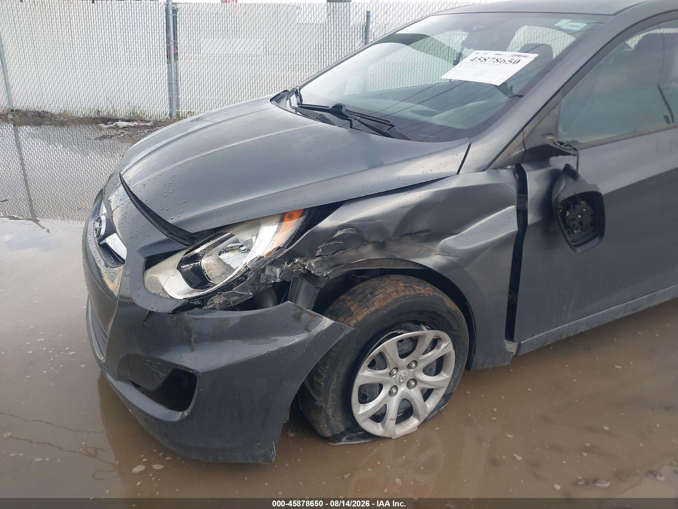 2013 Hyundai Accent Gls Gray vin: KMHCT4AEXDU355953