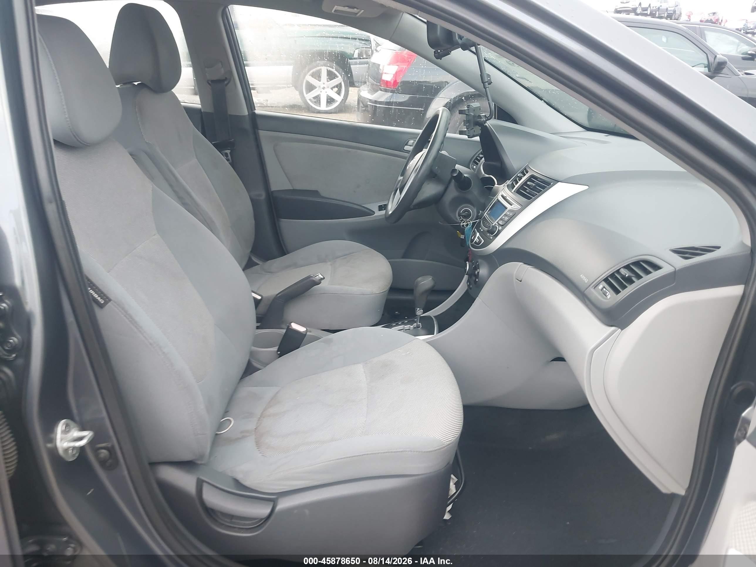 2013 Hyundai Accent Gls Gray vin: KMHCT4AEXDU355953